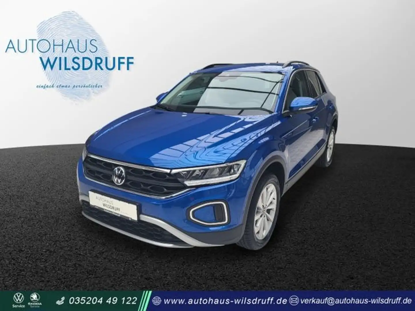 Volkswagen T-Roc 1.5 TSi Life ACC LED KAMERA SHZ Smart-Link Blauw - 1