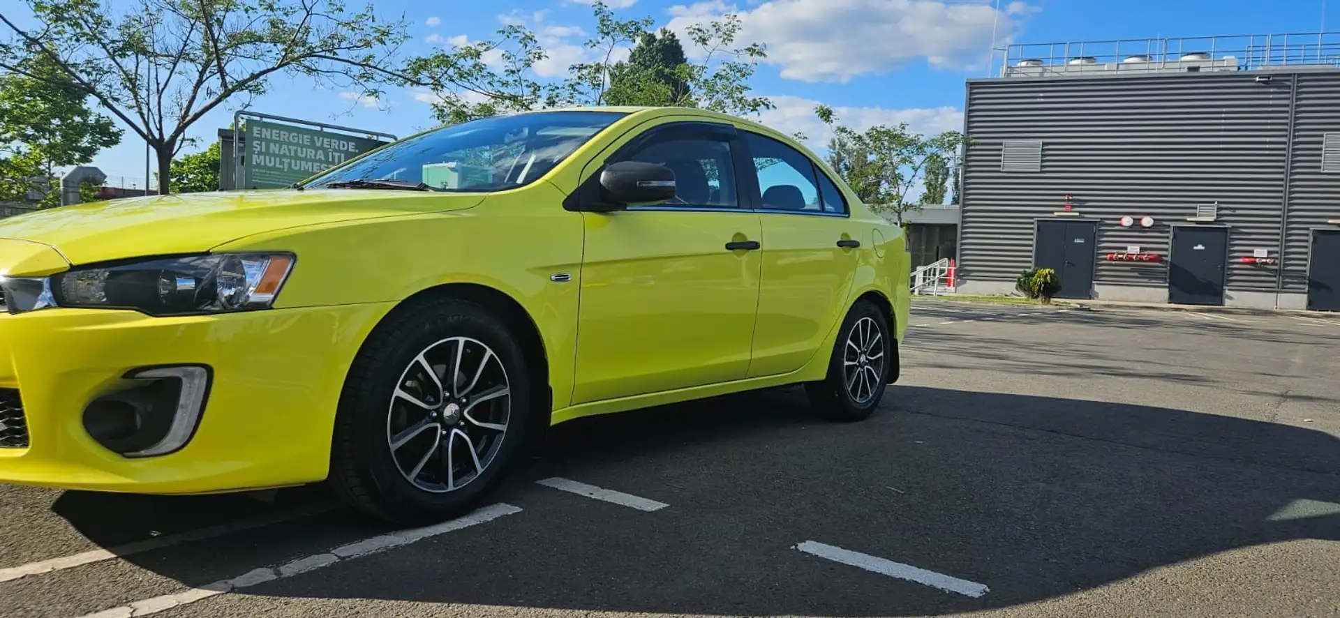 Mitsubishi Lancer 1.6 ClearTec Plus Gelb - 2