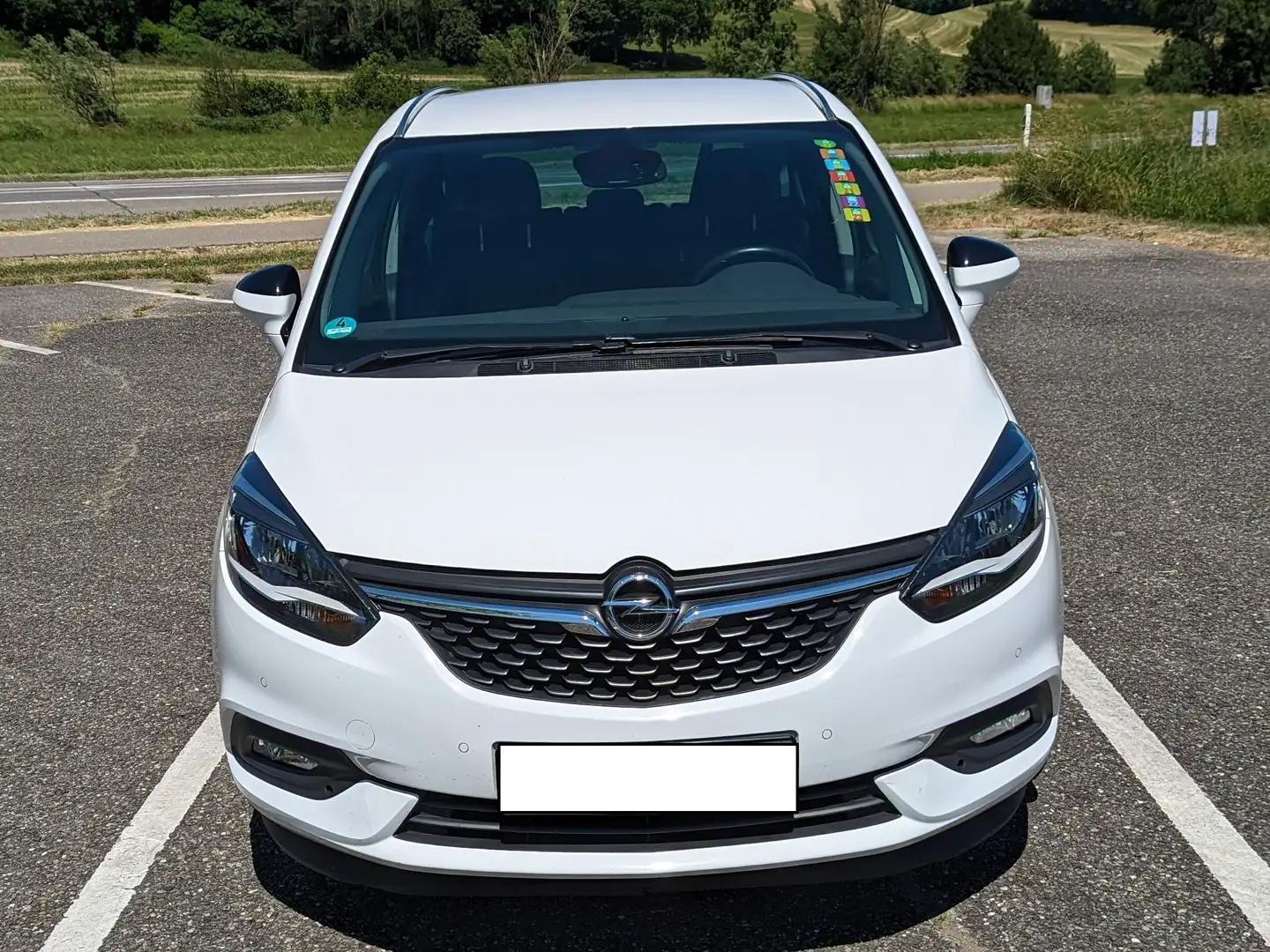 Opel Zafira Zafira 1.4 LPG Turbo (ecoFLEX) Innovation Weiß - 1