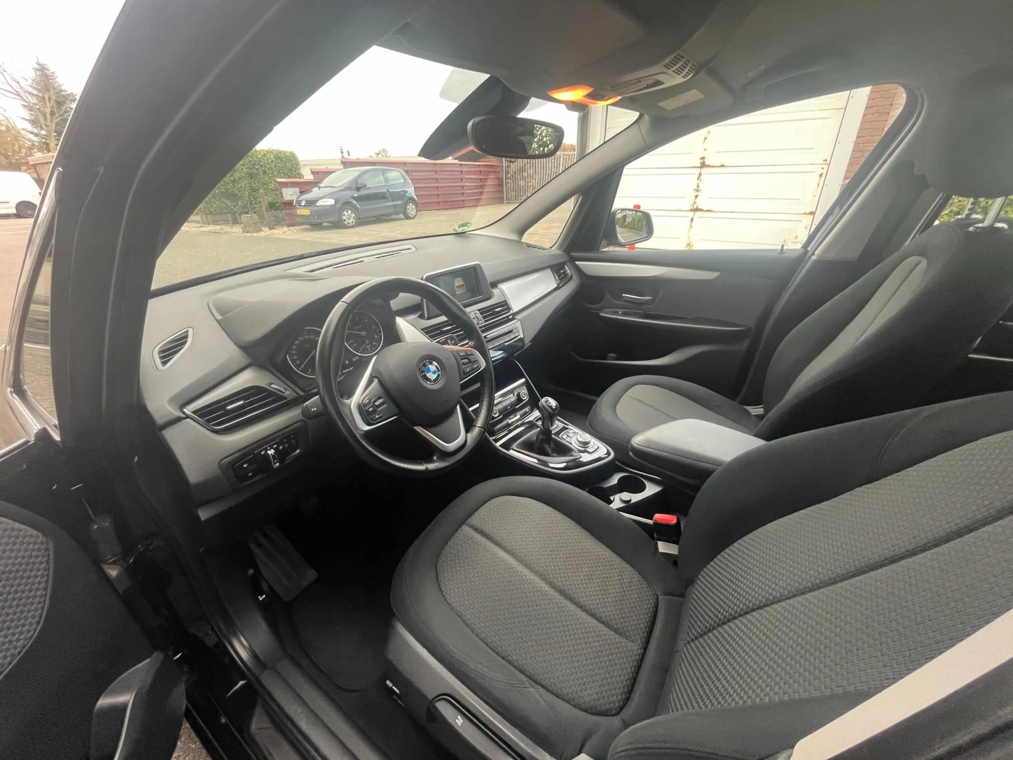 BMW 214 2-serie Gran Tourer 214d Essential 7p./ DEALER OH — photo 10