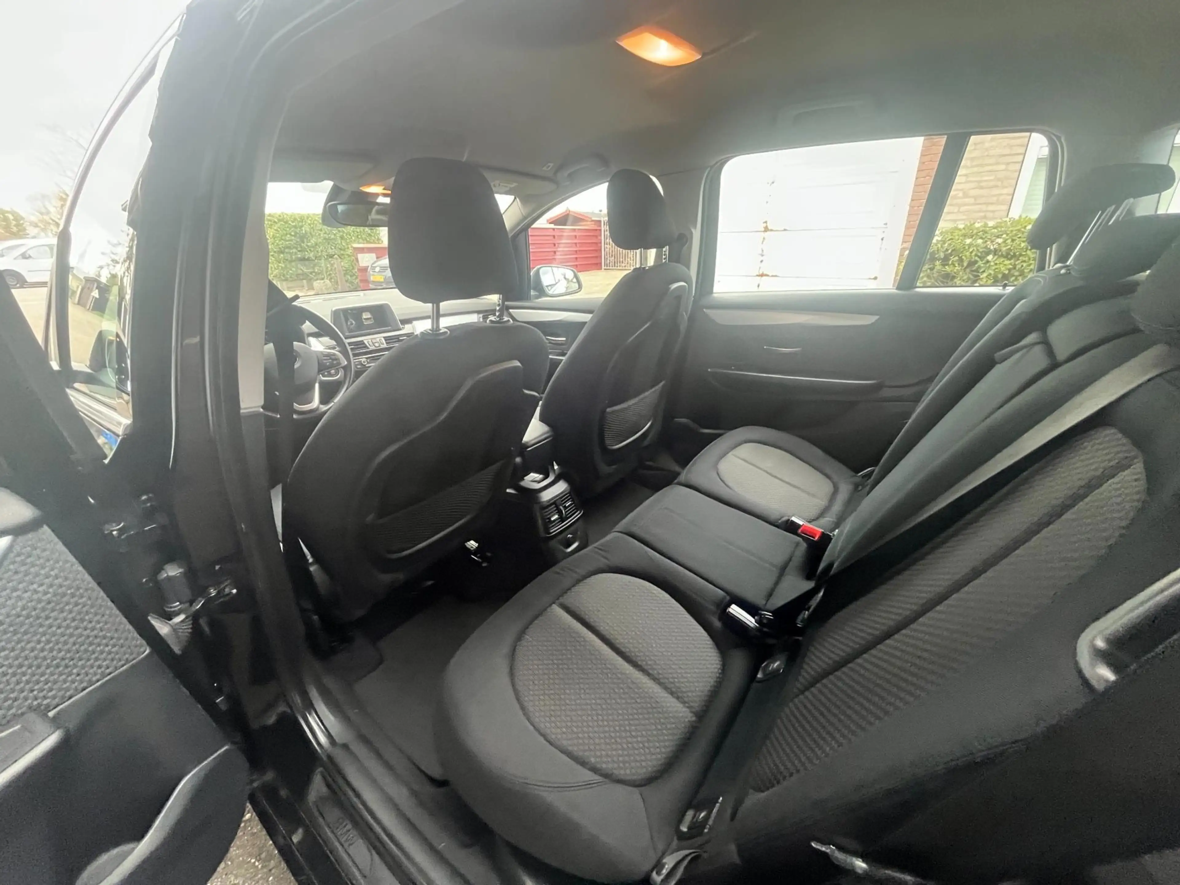 BMW 214 2-serie Gran Tourer 214d Essential 7p./ DEALER OH — photo 11