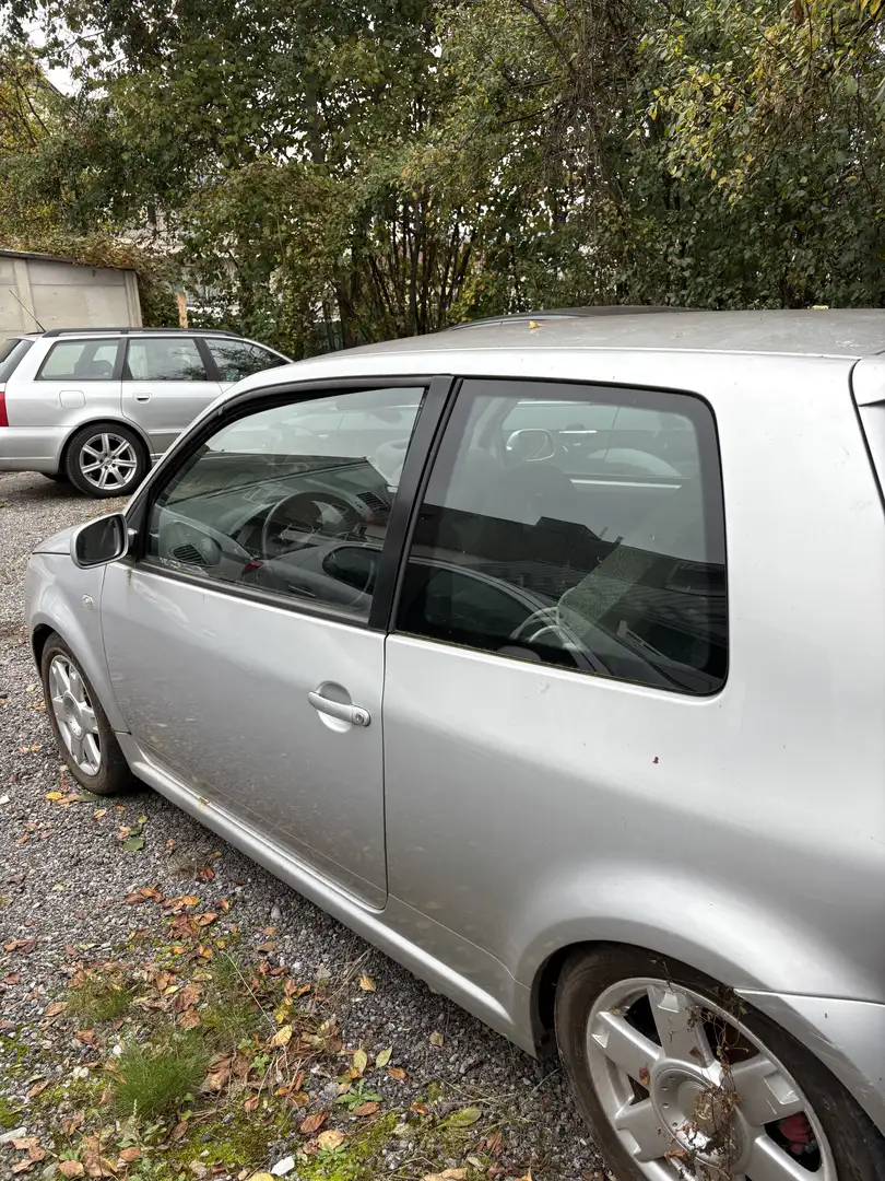Volkswagen Lupo 1.6i 16V GTI - 1