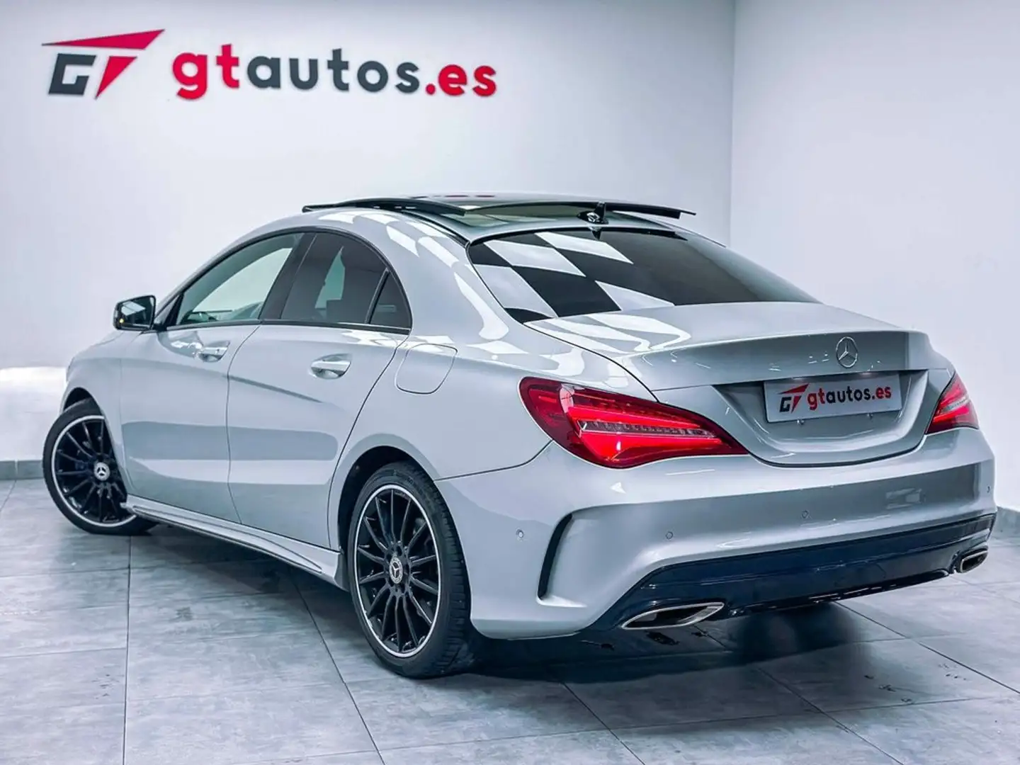Mercedes-Benz CLA 35 AMG 200d EDITION 136CV Jaune - 2