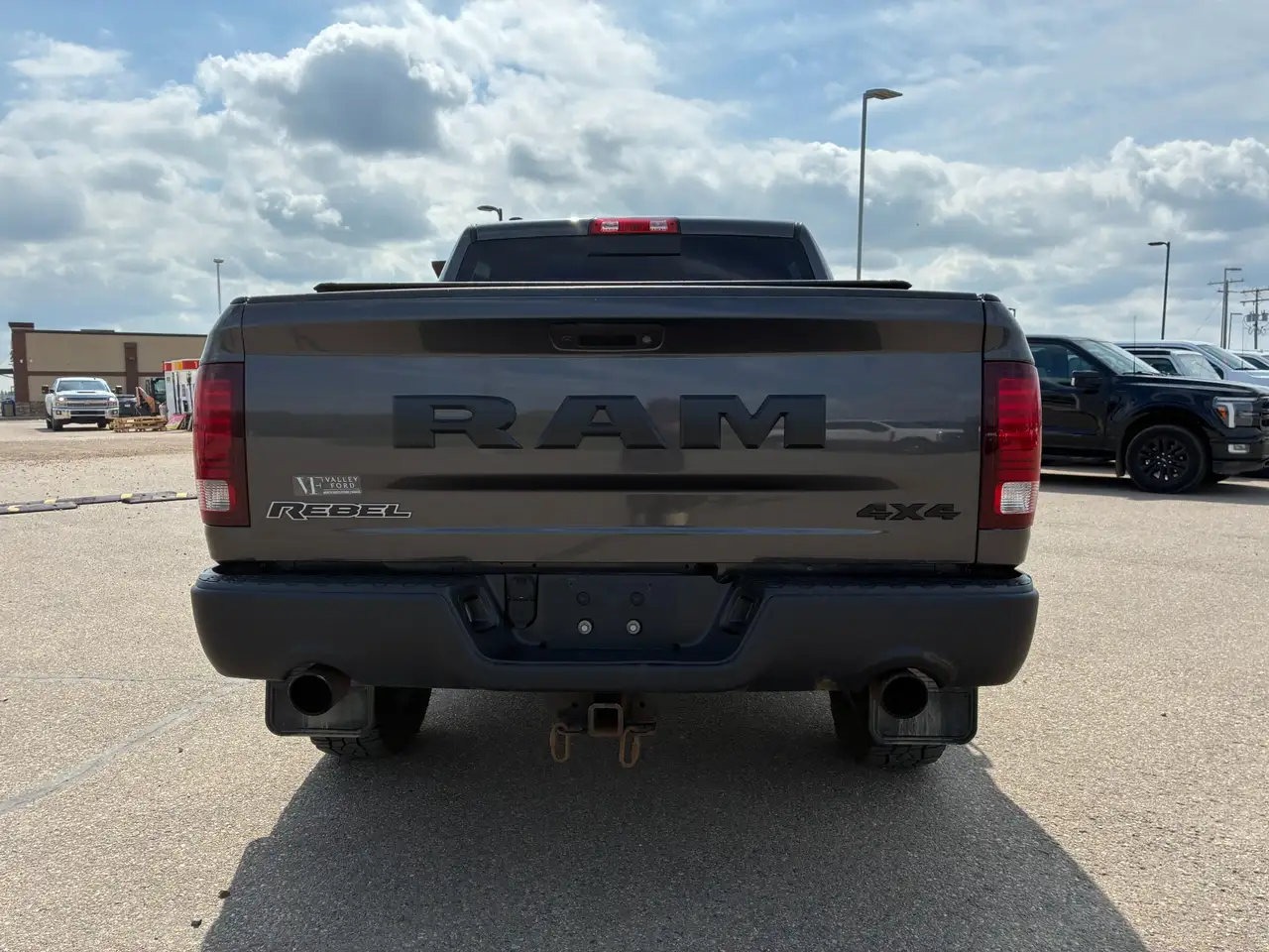 RAM 1500 снимка RAM 1500