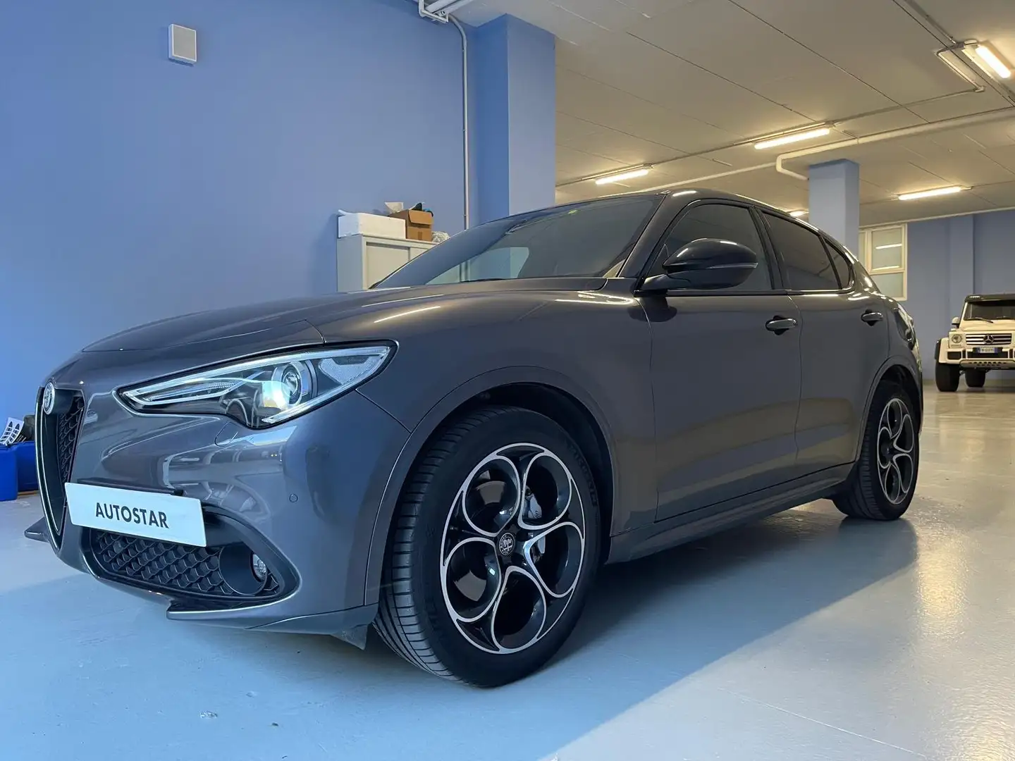 Alfa Romeo Stelvio 2.2 t Veloce Ti Q4 210 CV Auto Grau - 1