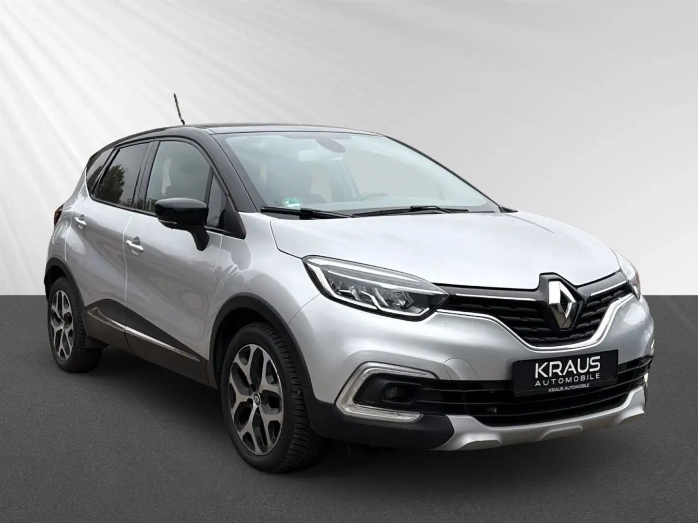 Renault Captur Collection 1.3 TCE DSG NAVI LED CAM SHZ Schwarz - 1