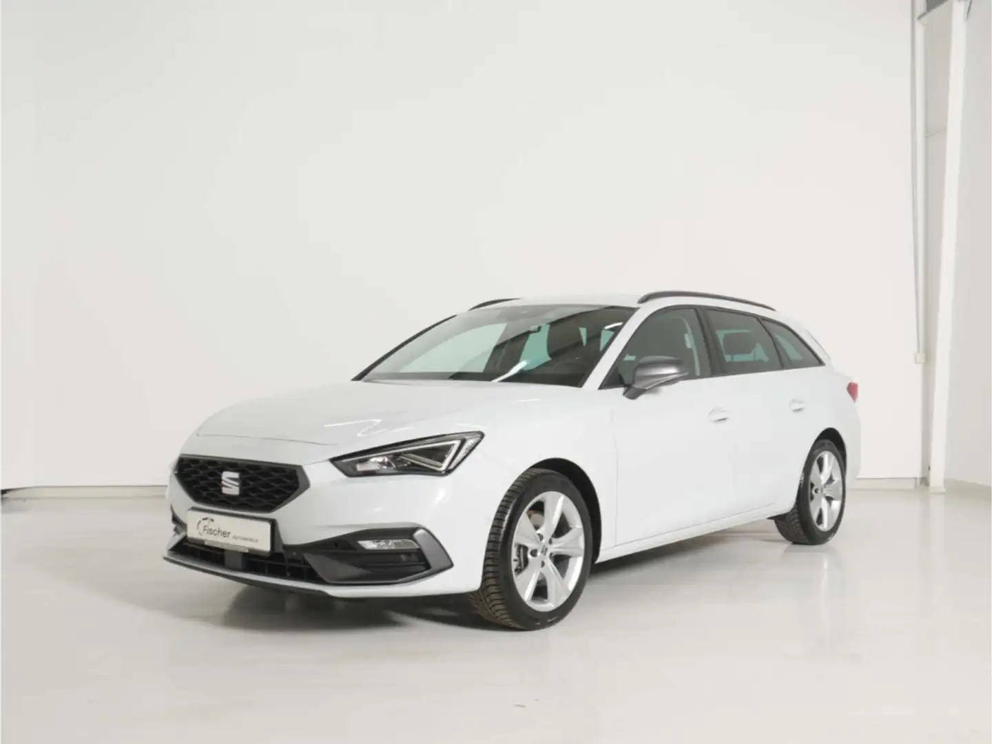 SEAT Leon Sportstourer 2.0 TDI FR Weiß - 2
