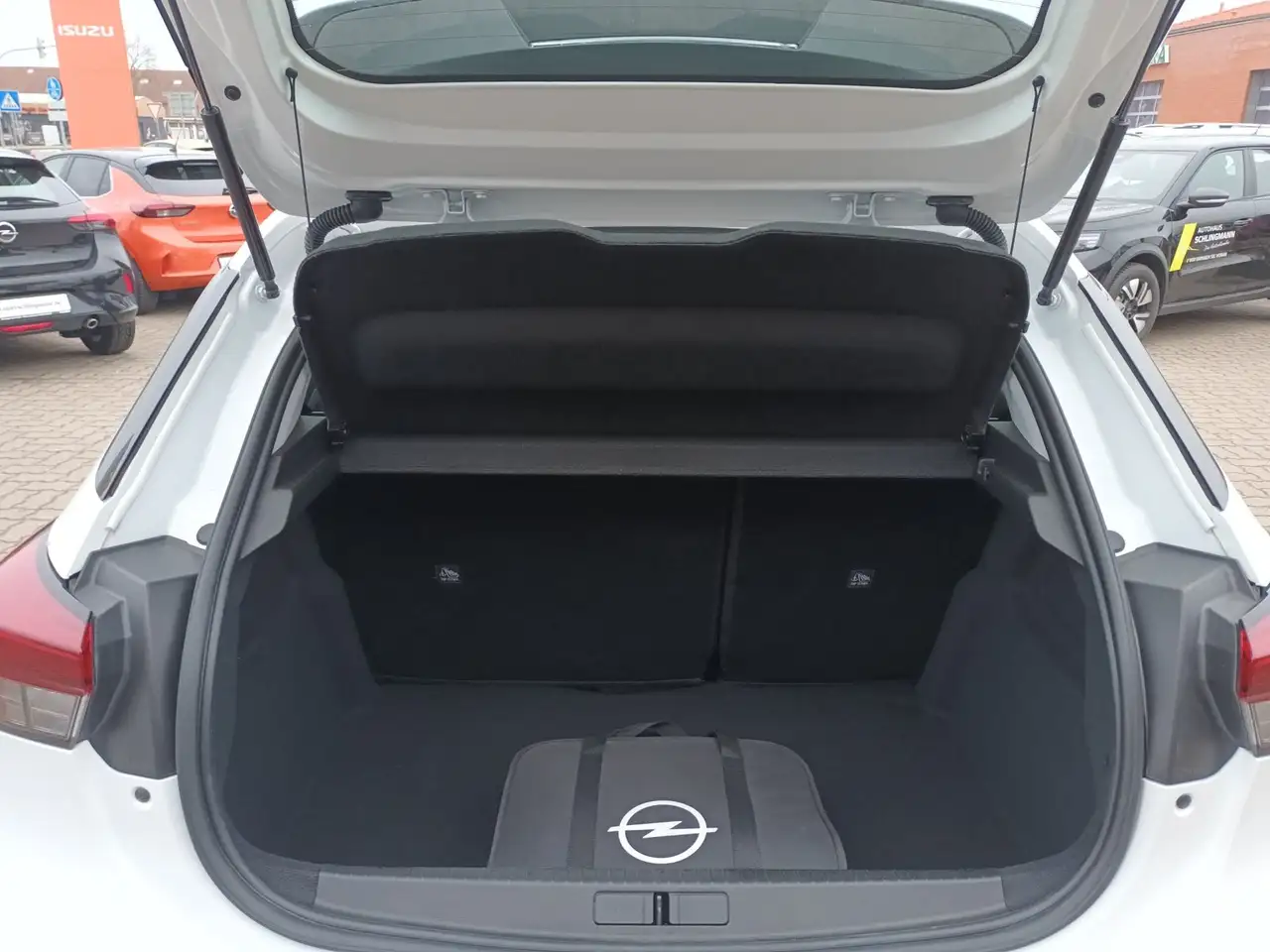 Opel Corsa-e e Elegance 10