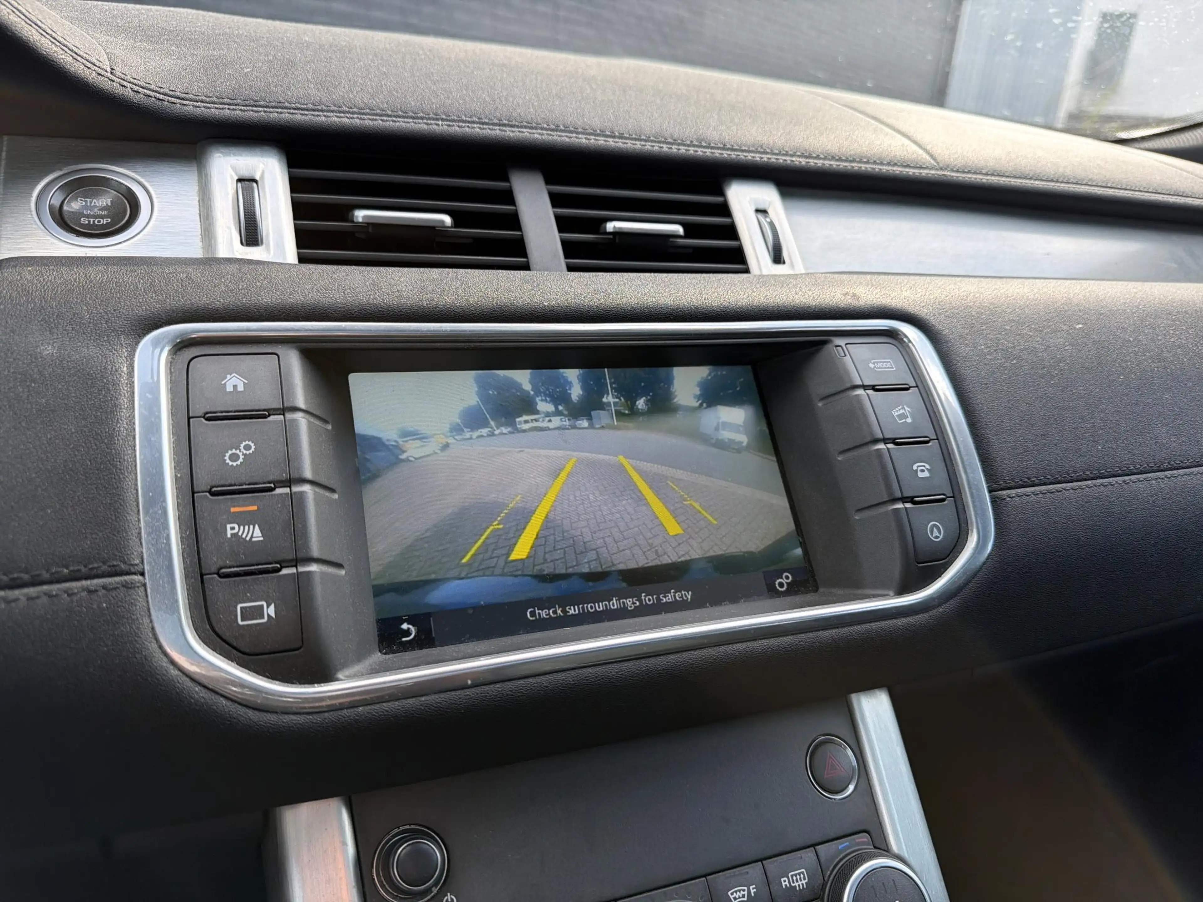 Land Rover Range Rover Evoque 2.0 eD4 SE | Pano | Cruise | Climate | Trekhaak | — photo 14