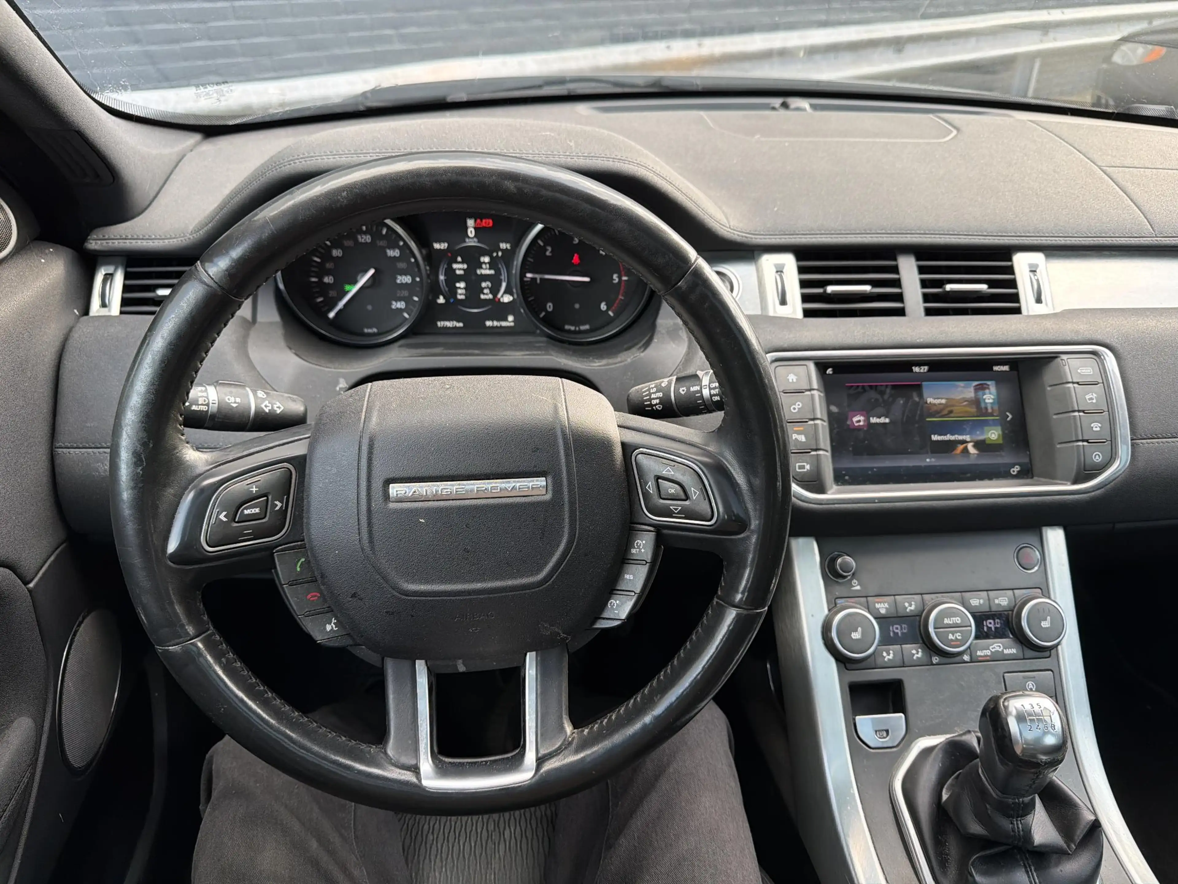 Land Rover Range Rover Evoque 2.0 eD4 SE | Pano | Cruise | Climate | Trekhaak | — photo 9