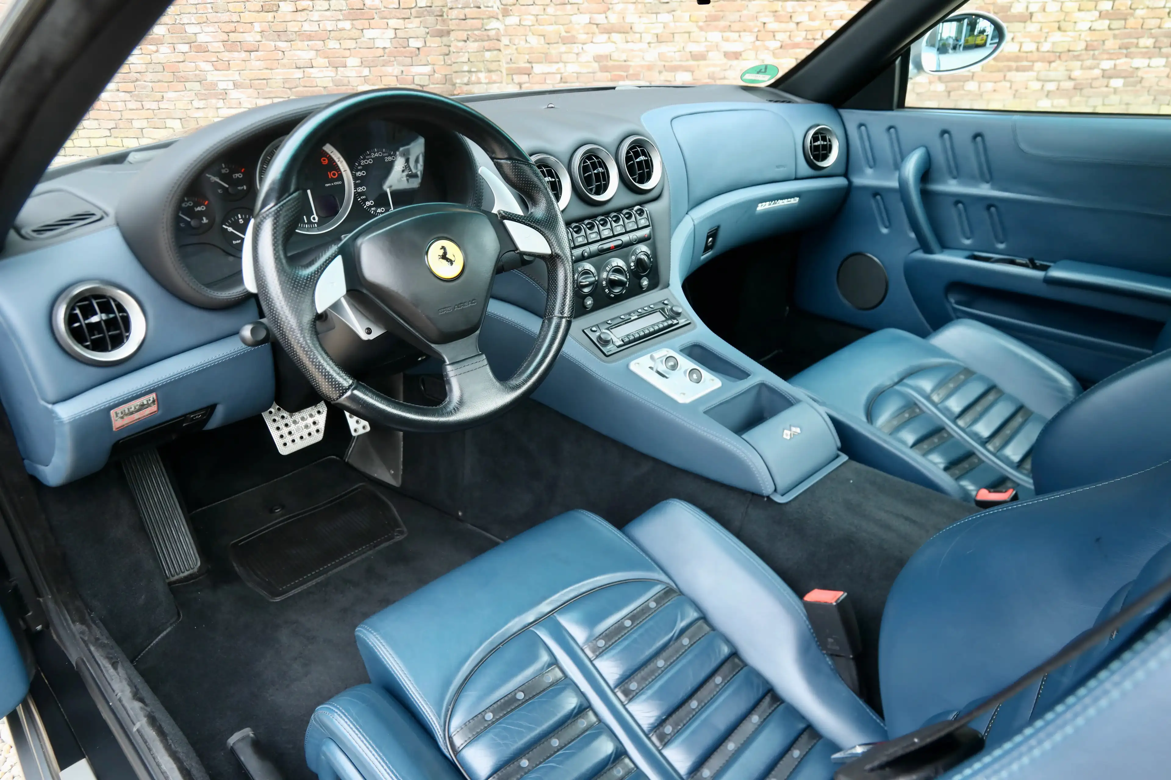 Ferrari 575 575M Maranello F1 "Daytona seats" Low mileage of 4 — photo 3