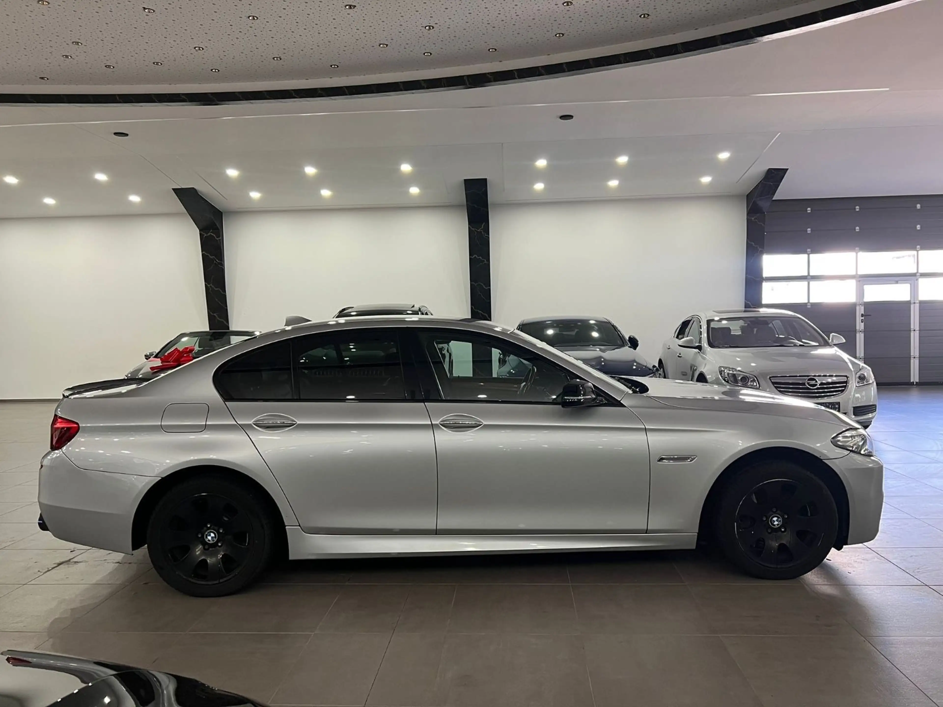 BMW 535 d xDrive |M-Paket|Xenon|Leder|Luxury| — photo 10