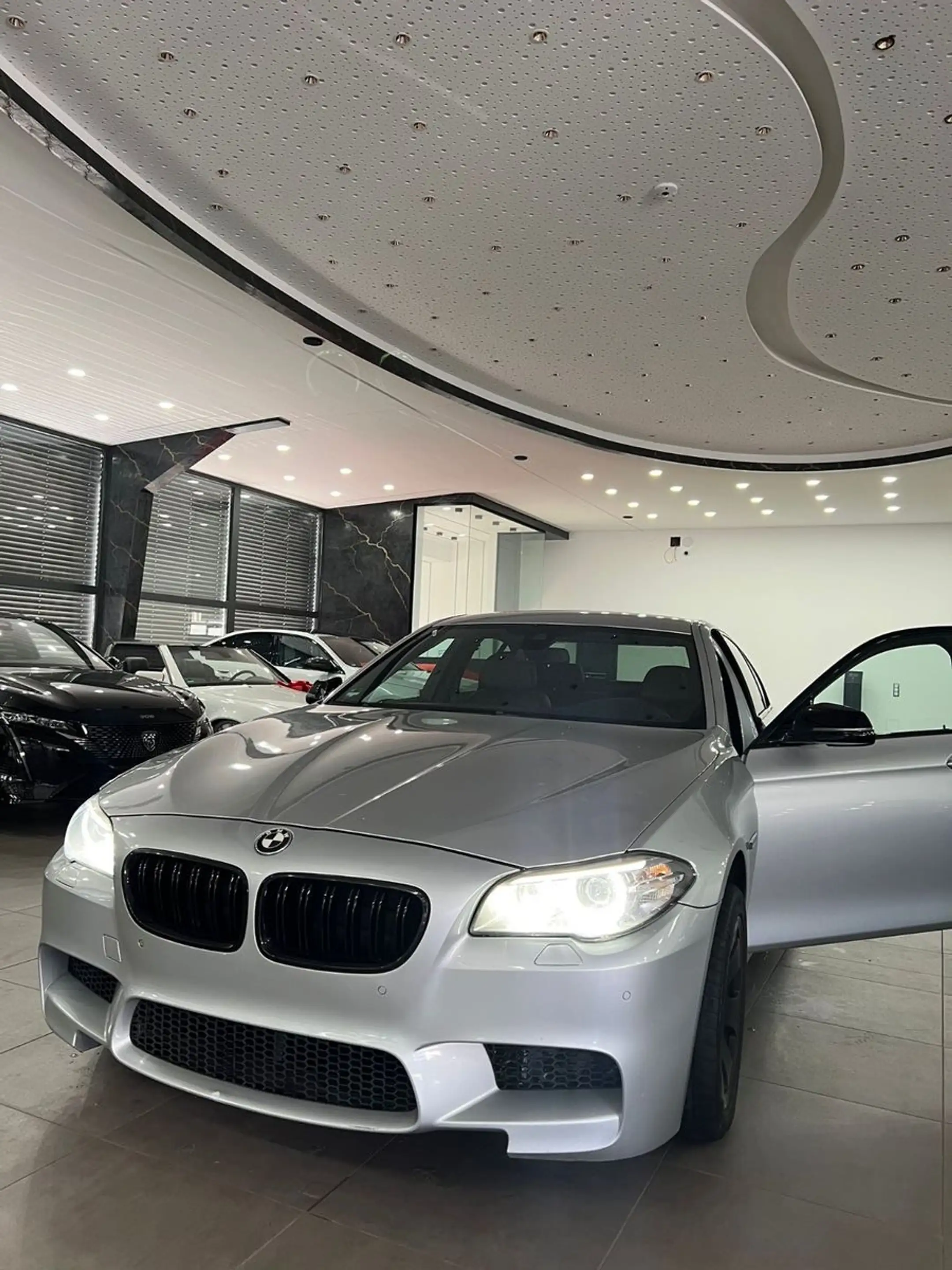 BMW 535 d xDrive |M-Paket|Xenon|Leder|Luxury| — photo 13