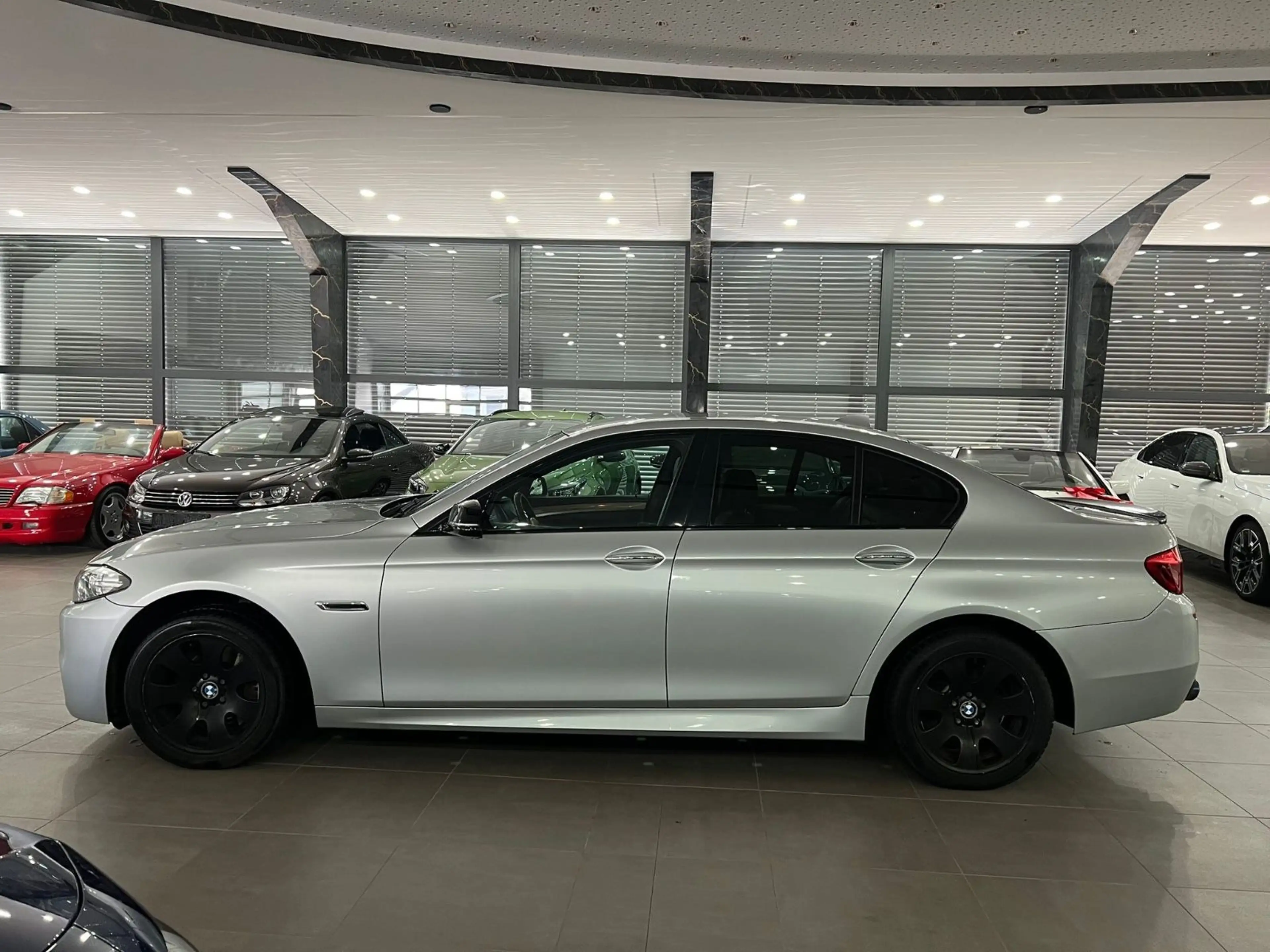BMW 535 d xDrive |M-Paket|Xenon|Leder|Luxury| — photo 6