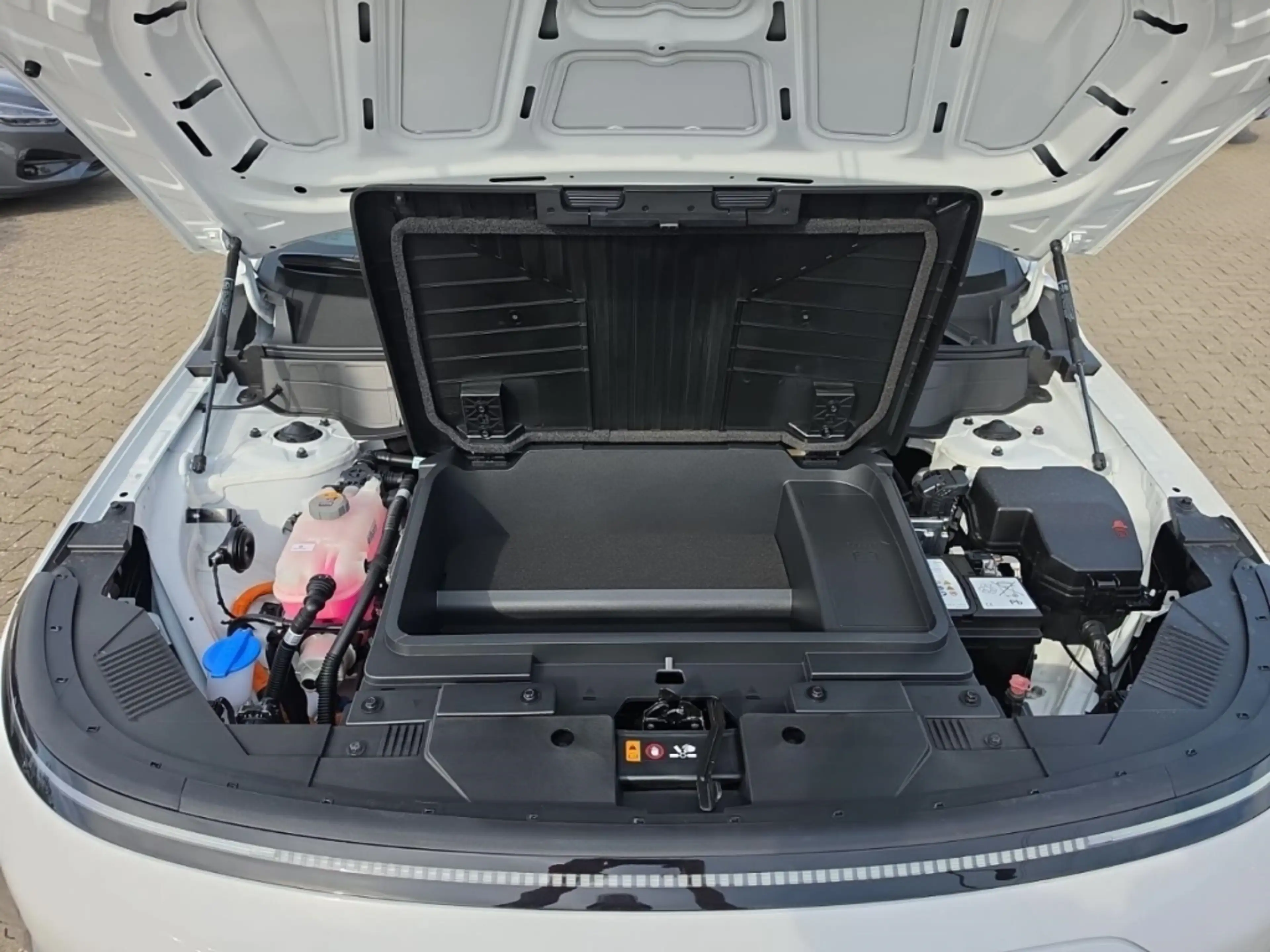 Hyundai KONA Prime Elektro 2WD 64 StandHZG Navi Digitales Cockp — photo 15