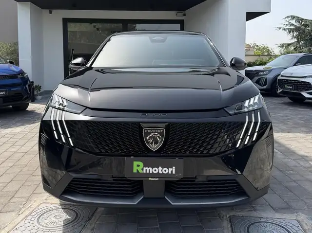 Peugeot 3008 view 2