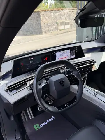Peugeot 3008 view 6