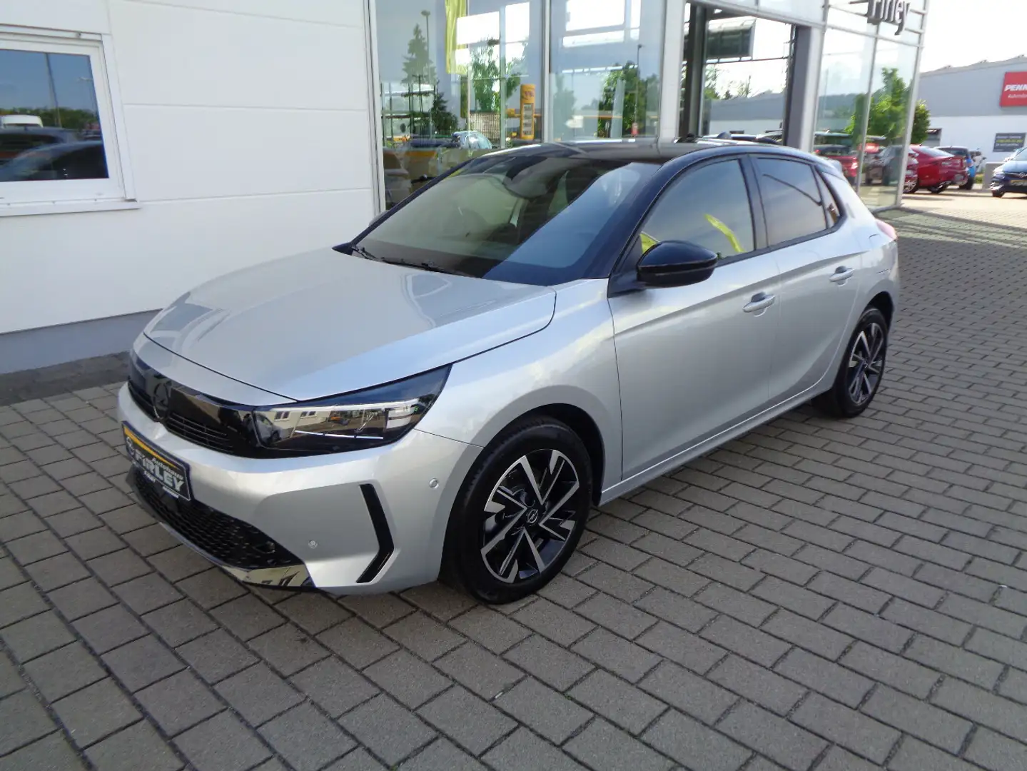 Opel Corsa GS Mild Hybrid Zilver - 1