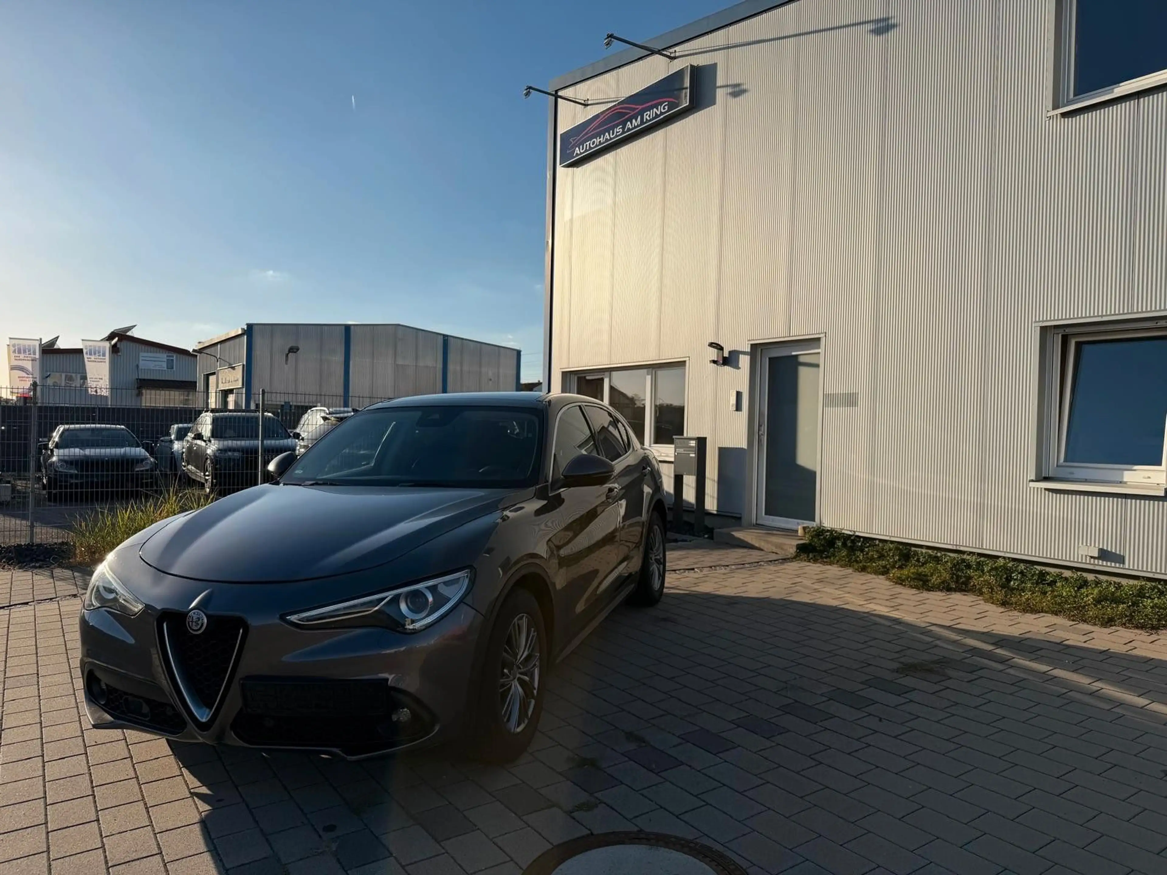 Alfa Romeo Stelvio Super 2WD — photo 3