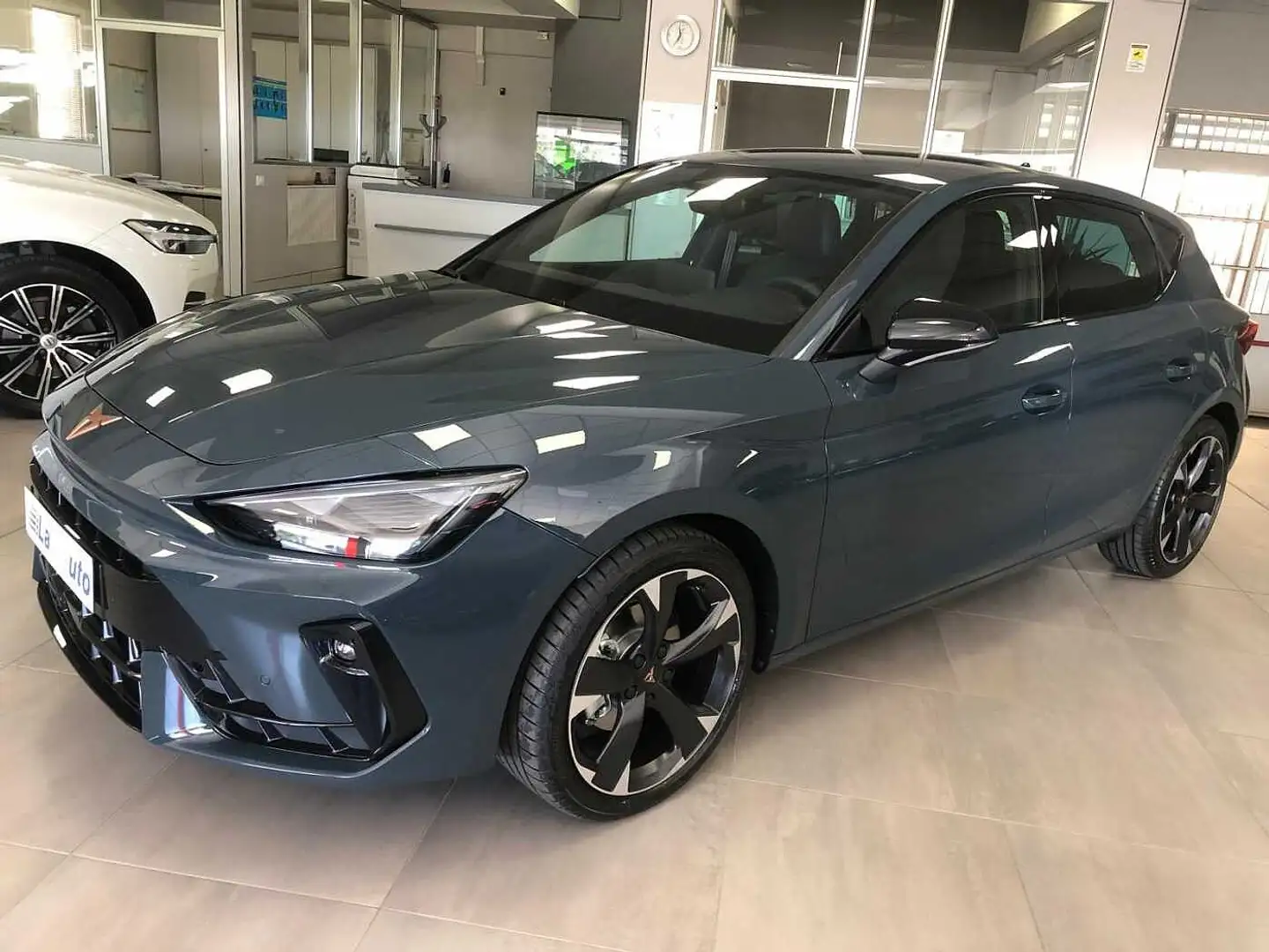 CUPRA Leon 1.5 TSI 150 CV Edge ( CAMBIO MANUALE ) Gris - 1