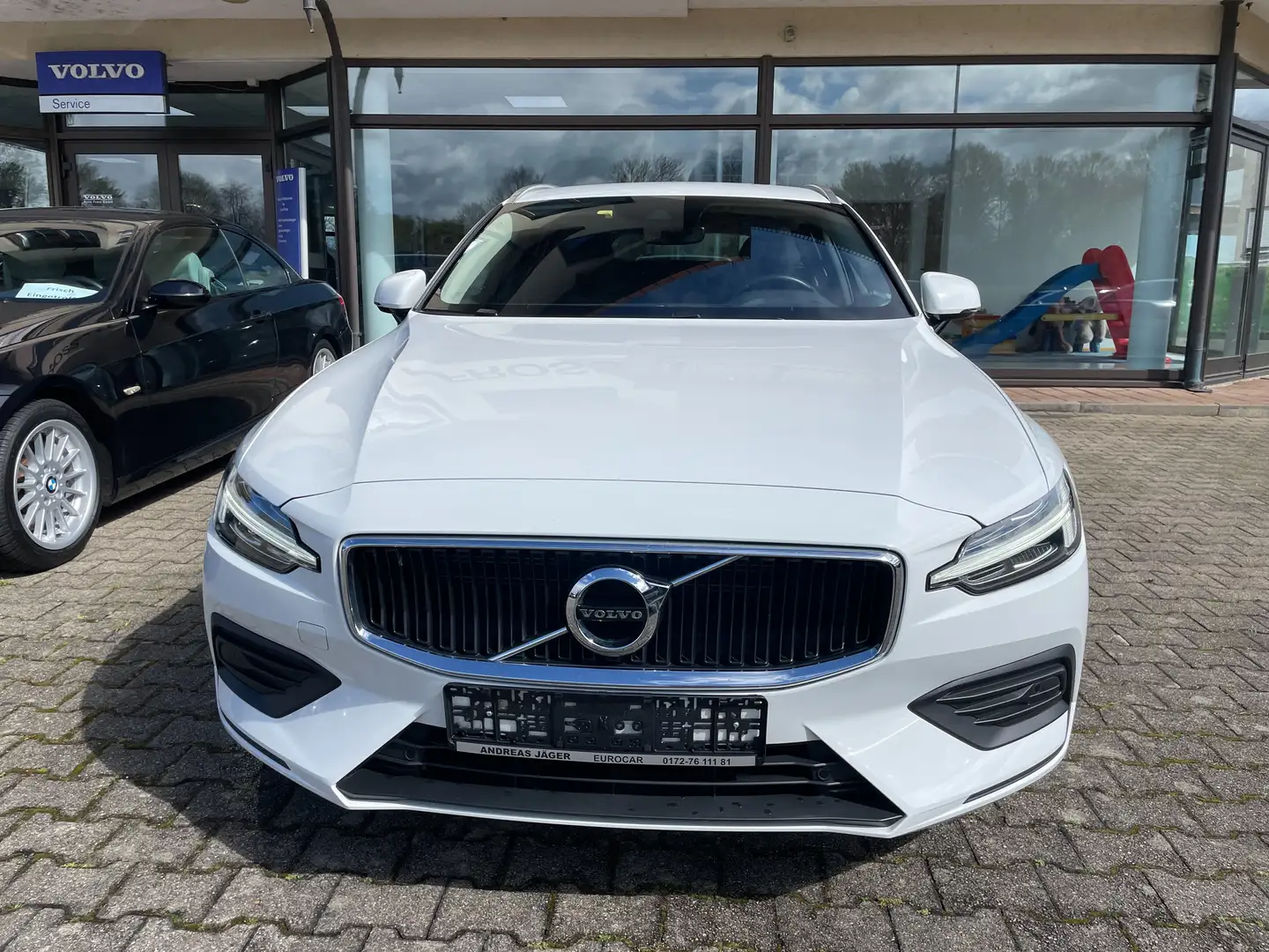 Volvo V60 Momentum Pro Geartronic Wit - 2