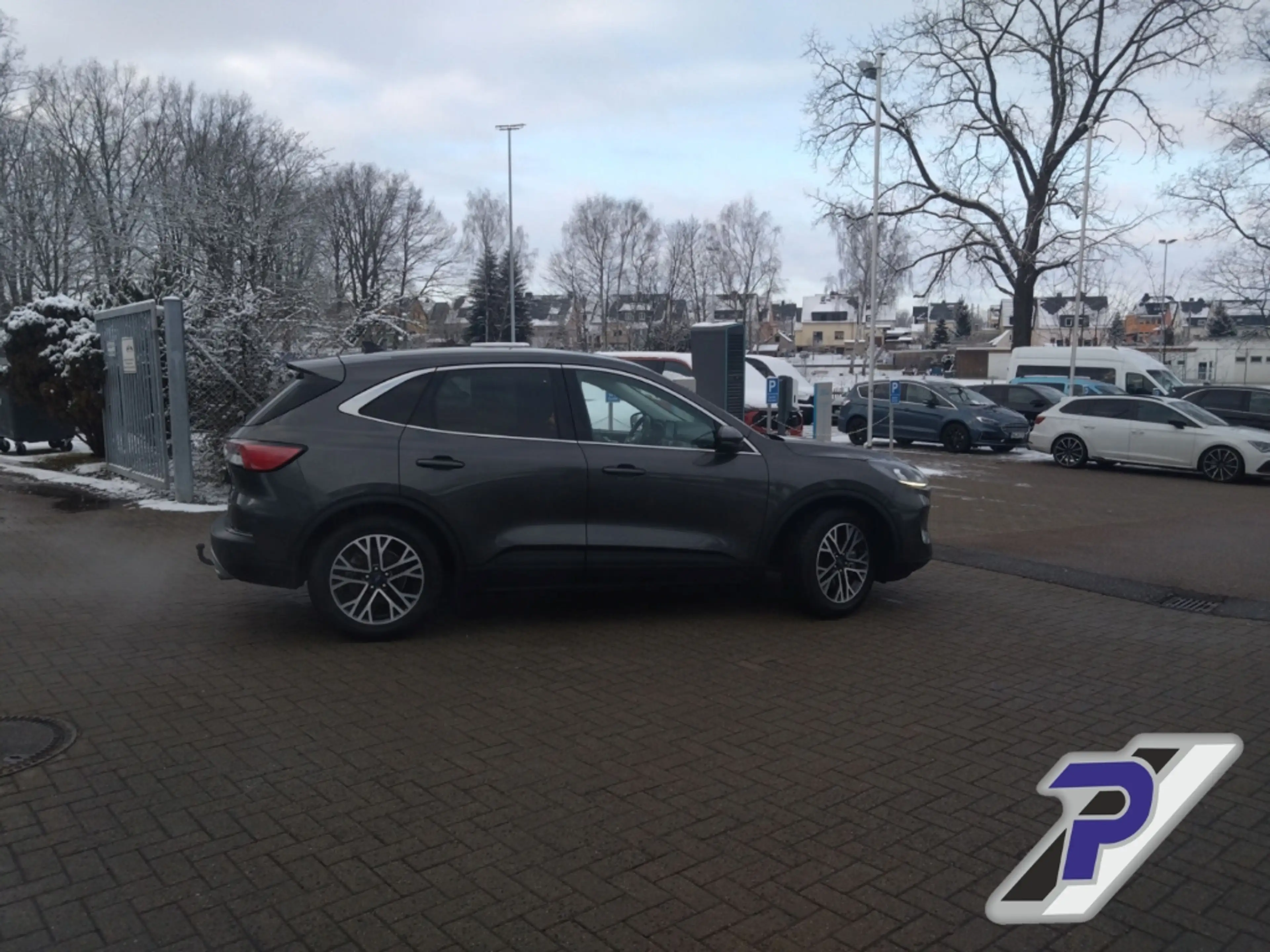 Ford Kuga PHEV Titanium NAVI+KEYFREE+WINTER-PAKET — photo 7