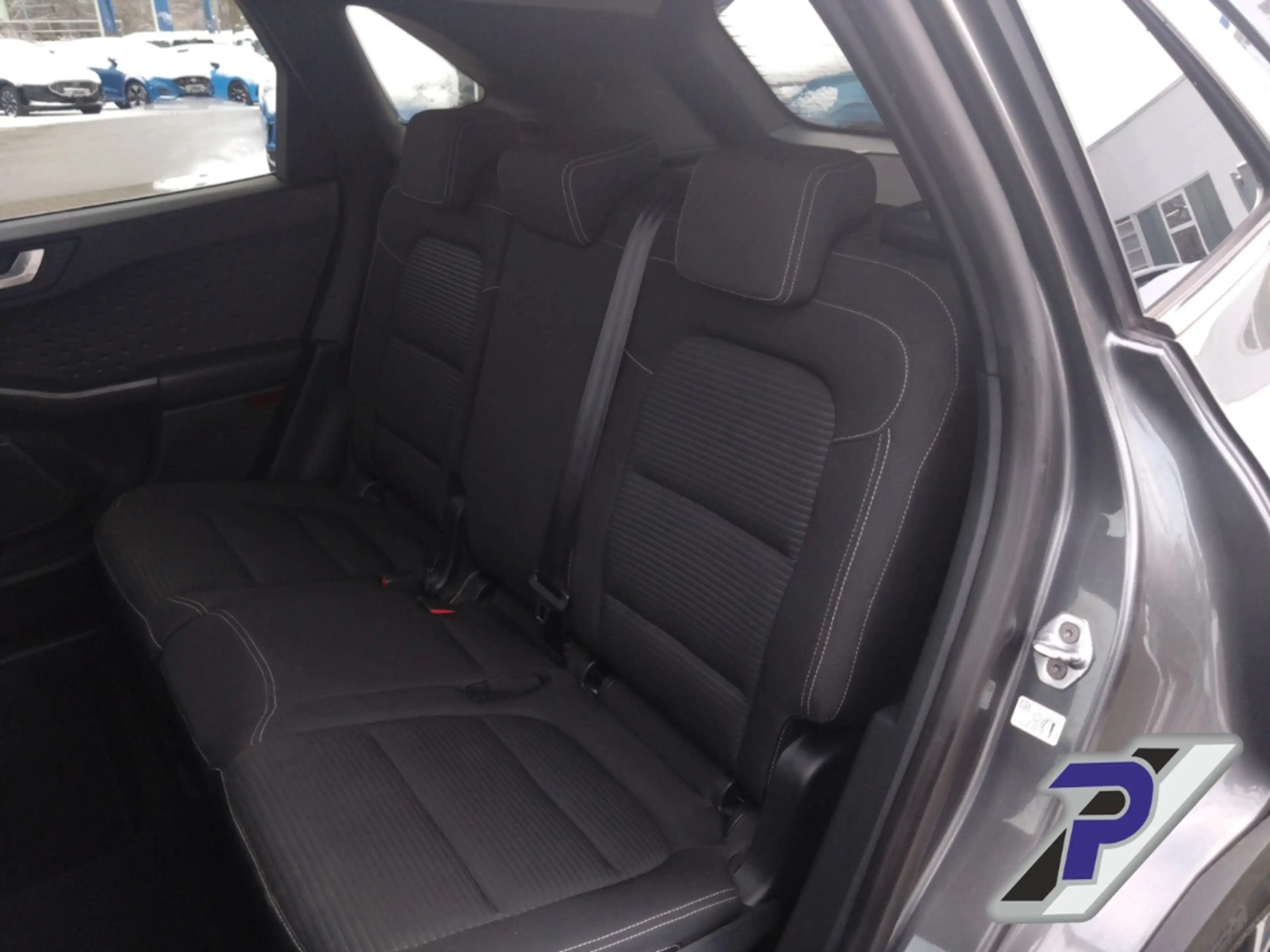 Ford Kuga PHEV Titanium NAVI+KEYFREE+WINTER-PAKET — photo 14