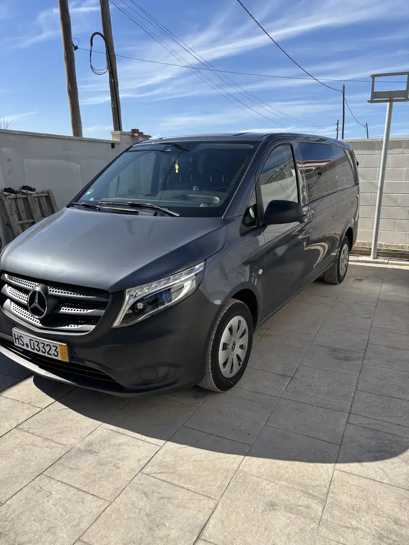 Mercedes-Benz Vito Furgón 119 CDI Compacta Aut. - 1