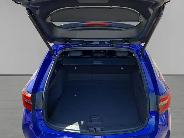 Toyota Corolla view 9