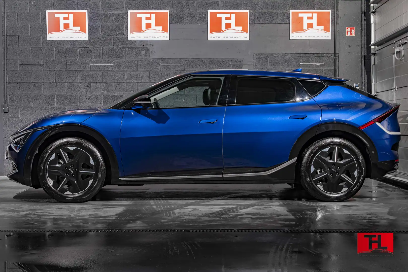 Kia EV6 EV6 77.4 kWh RWD Business Plus Blau - 2