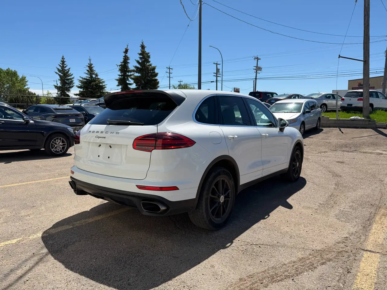 Porsche Cayenne снимка Porsche Cayenne