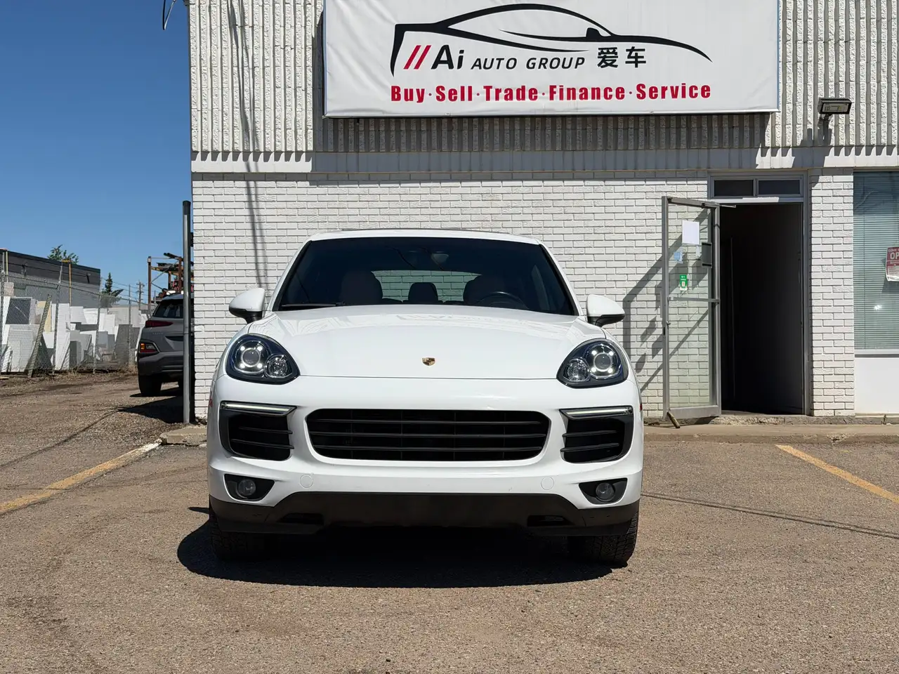 Porsche Cayenne снимка Porsche Cayenne