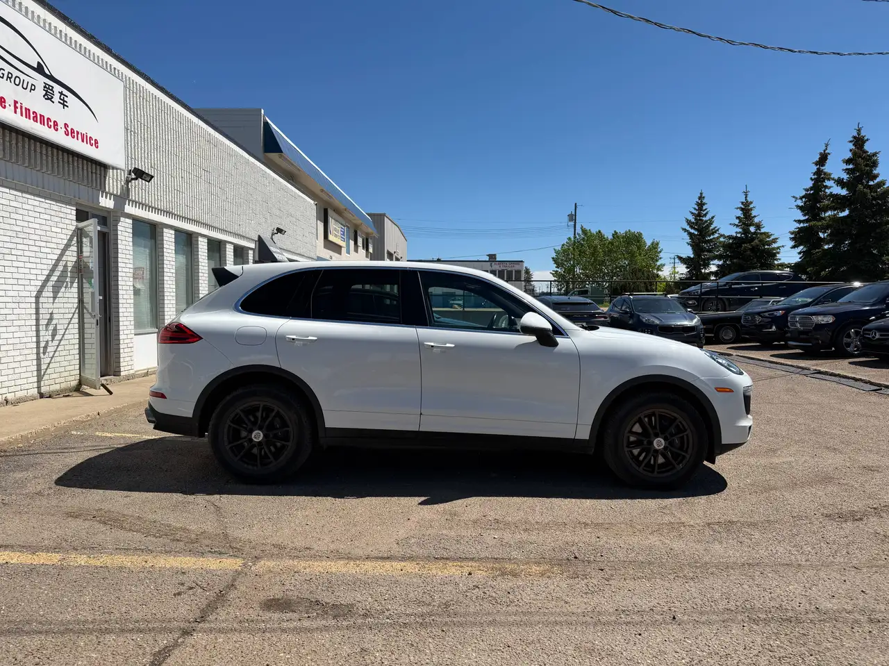 Porsche Cayenne снимка Porsche Cayenne