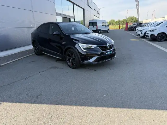 Renault Arkana view 2