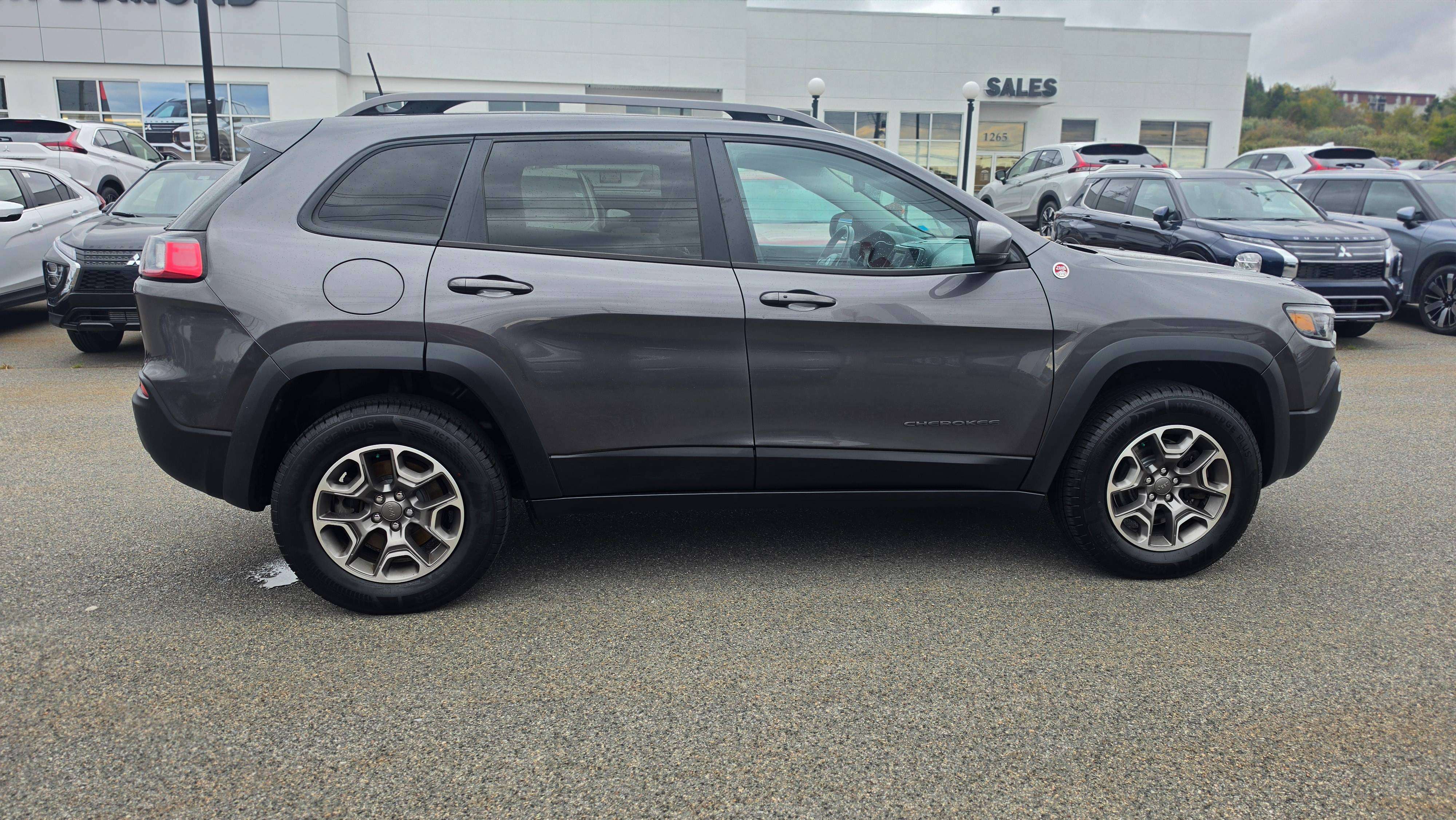 2020 Jeep Cherokee