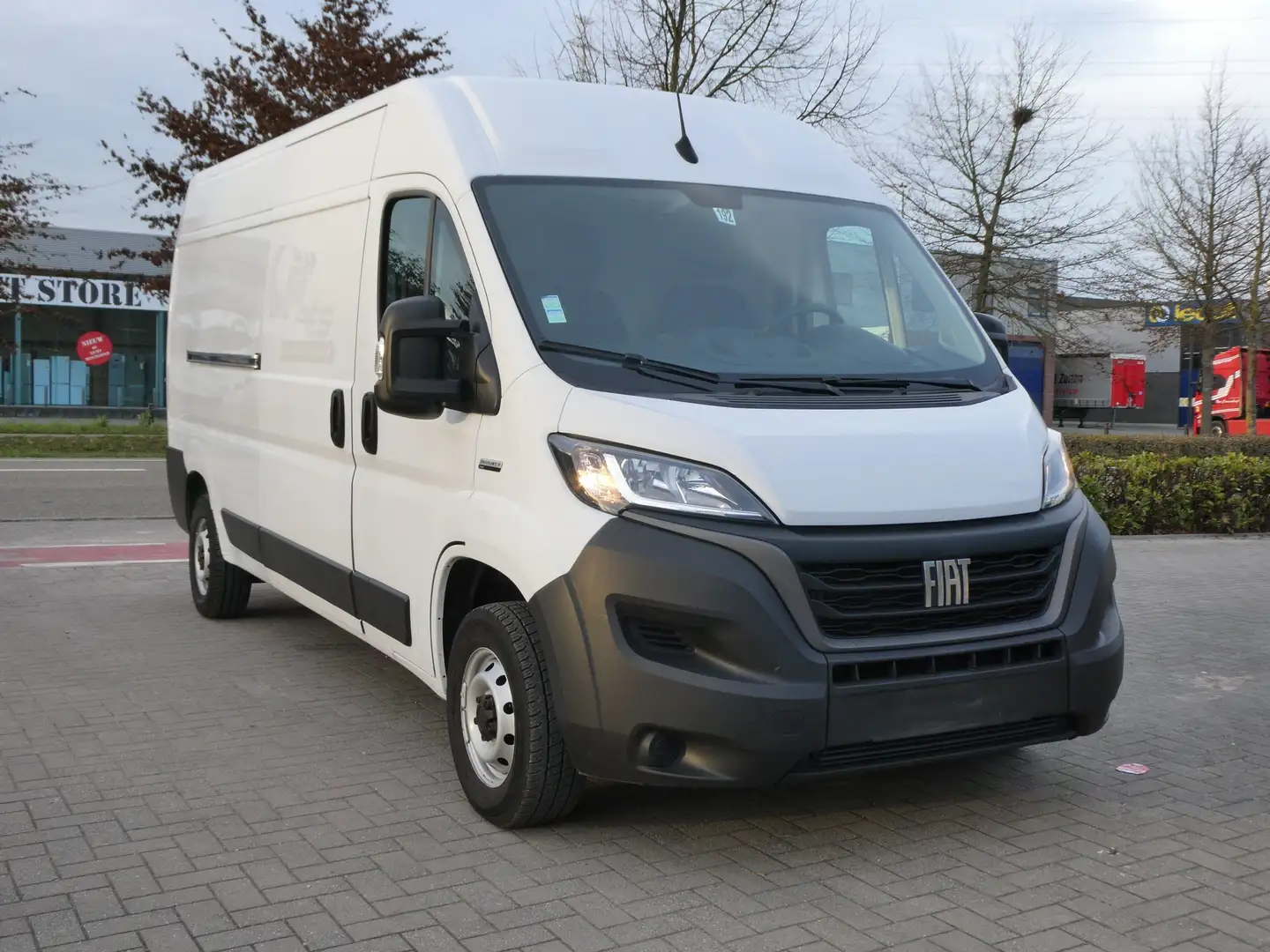 Fiat Ducato Ducato 2,2d L3H2 3pl. AC, Cruise, Camera, Garantie Weiß - 1