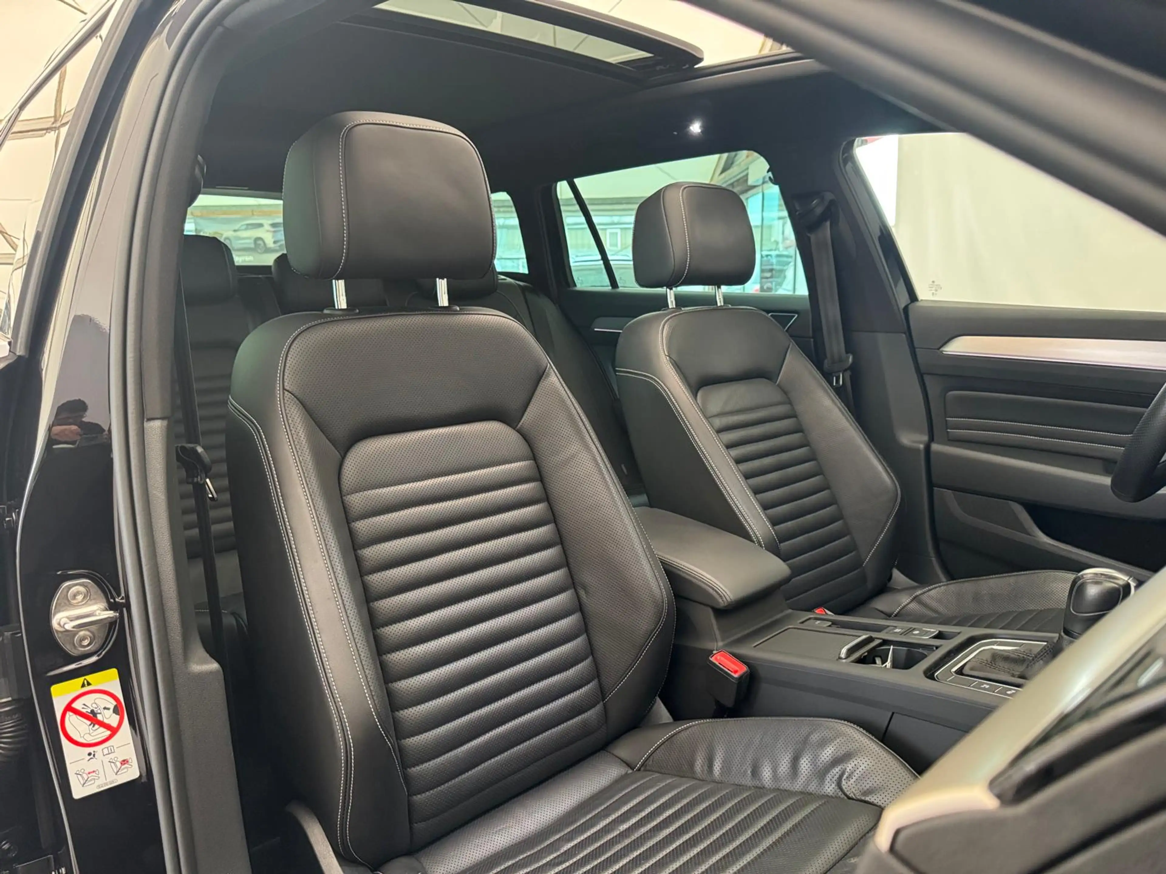 Volkswagen Passat ALLTRACK 2.0TDI 4M DSG+PANO+STHZ+HUD+360°KAMERA... — photo 11