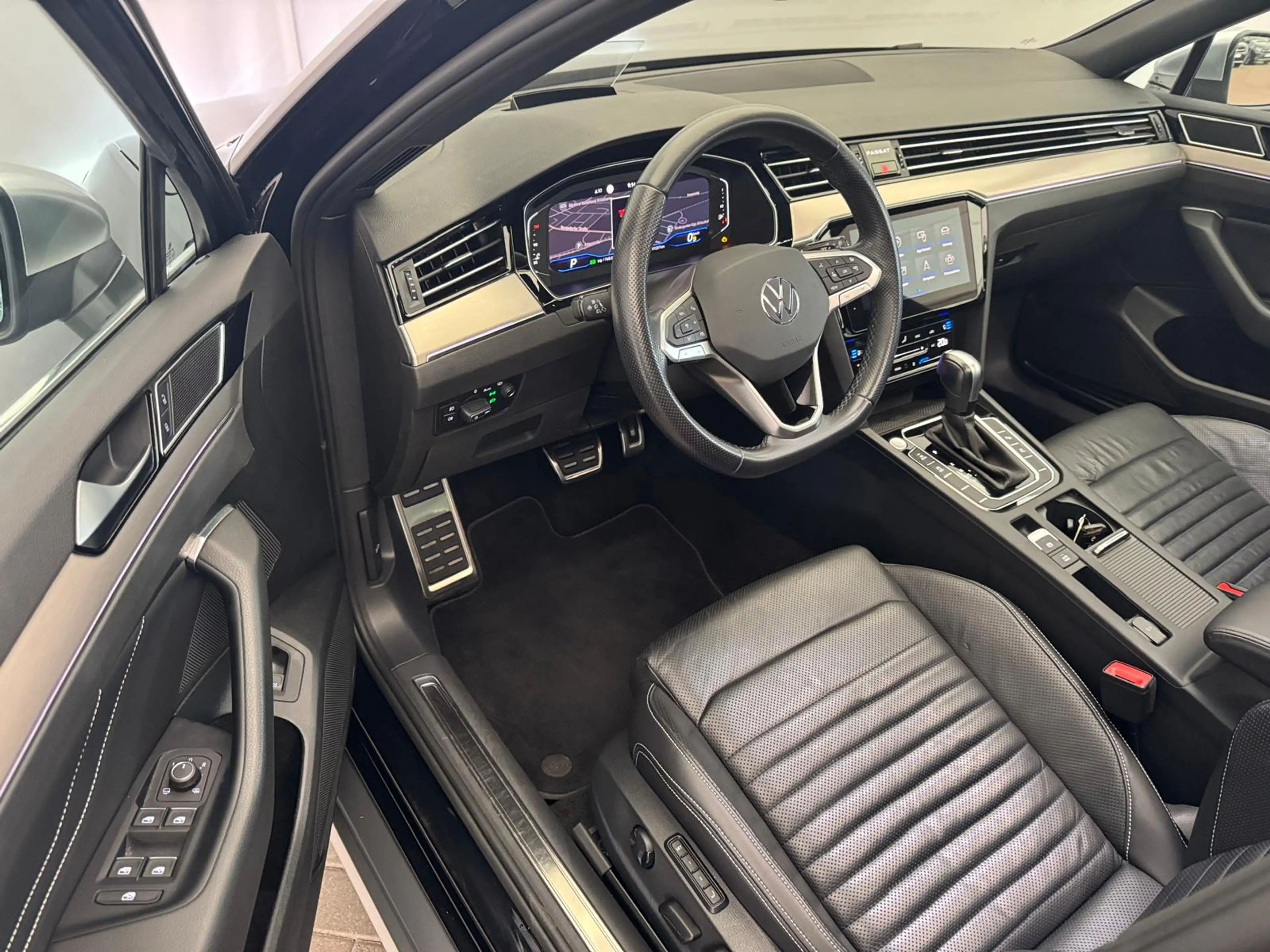Volkswagen Passat ALLTRACK 2.0TDI 4M DSG+PANO+STHZ+HUD+360°KAMERA... — photo 9