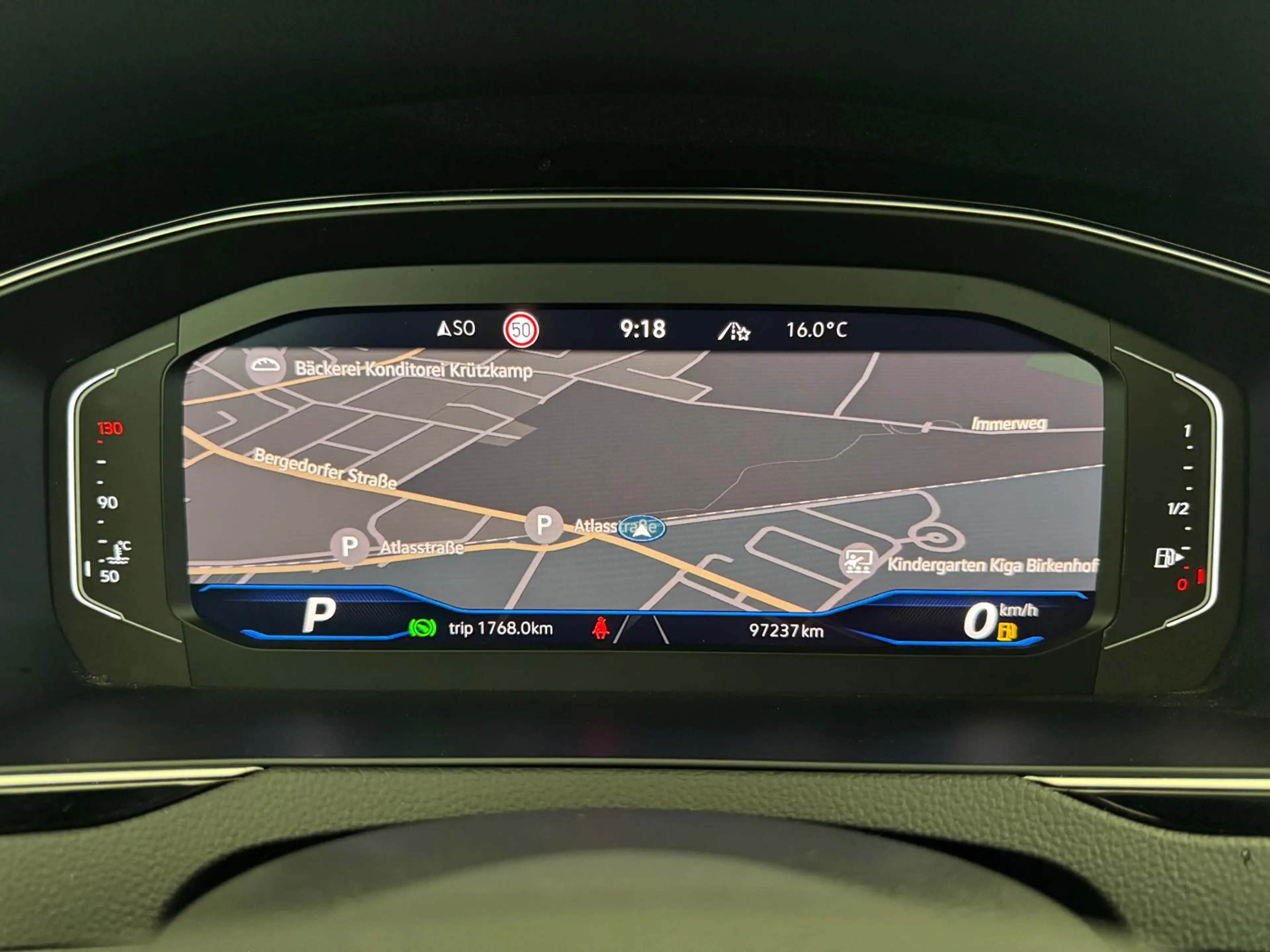 Volkswagen Passat ALLTRACK 2.0TDI 4M DSG+PANO+STHZ+HUD+360°KAMERA... — photo 4