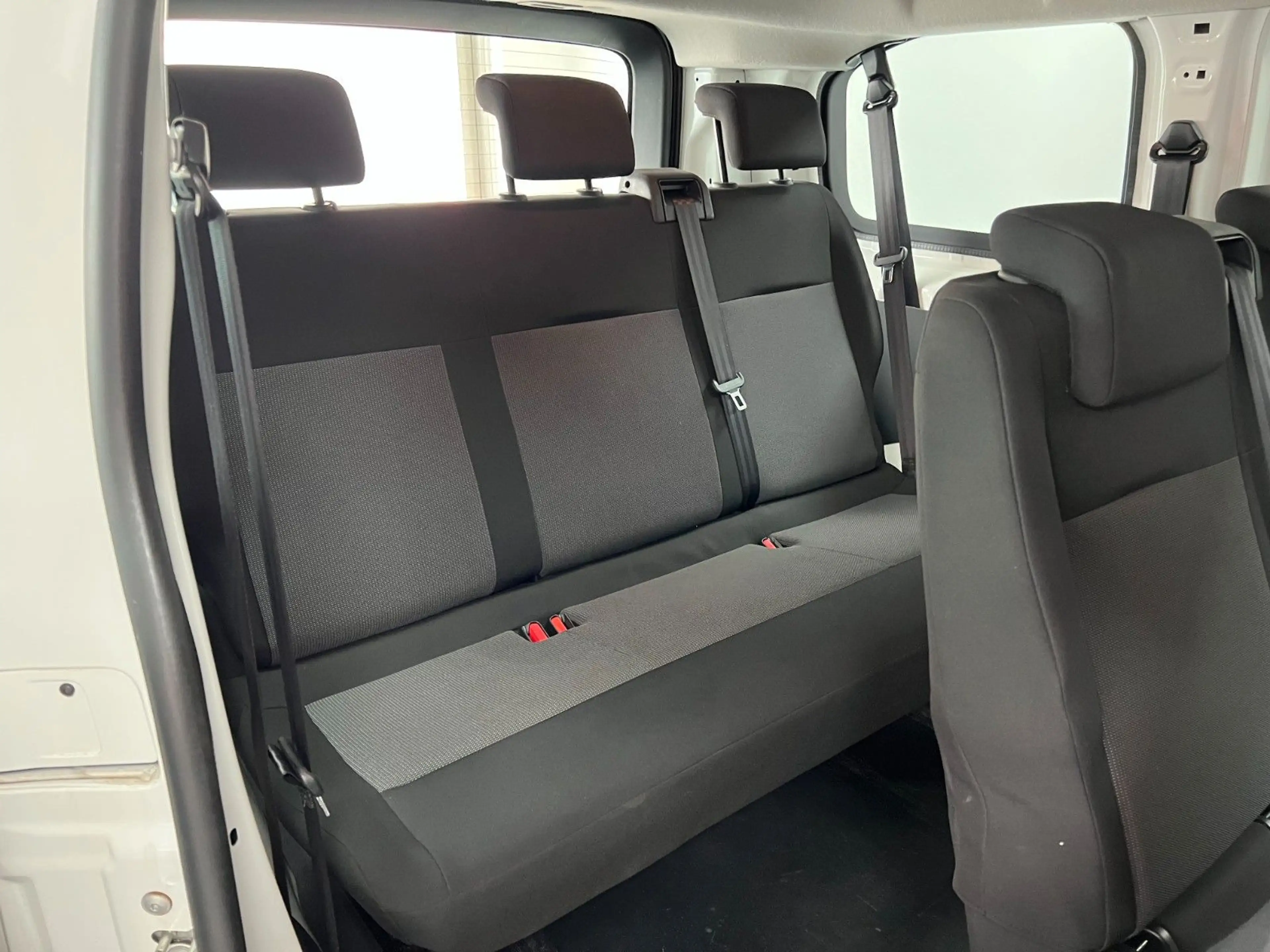Opel Vivaro Kombi/NAVI/KAM /CARPL/DAB/TEMP/9Sitz — photo 13