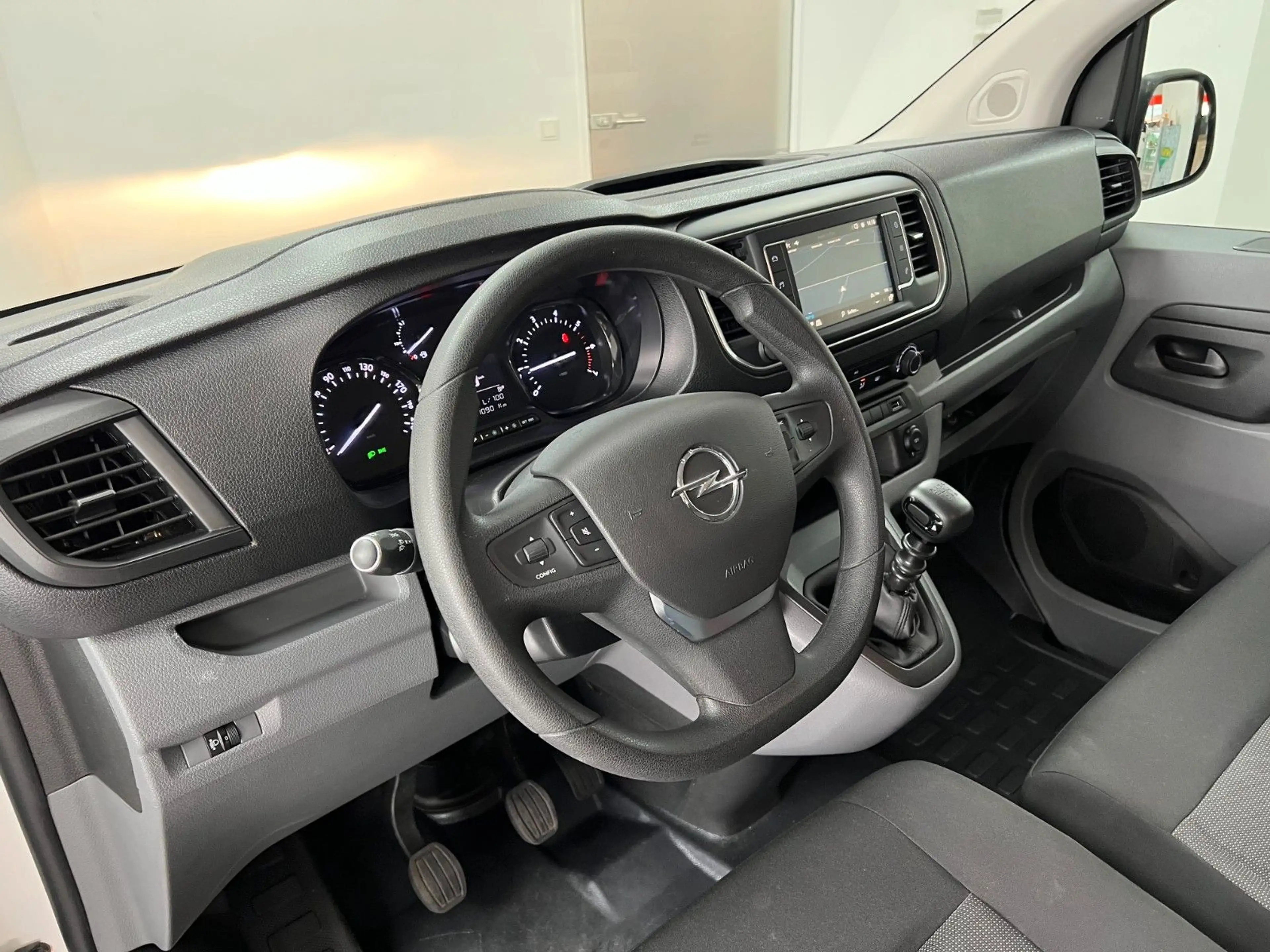 Opel Vivaro Kombi/NAVI/KAM /CARPL/DAB/TEMP/9Sitz — photo 8