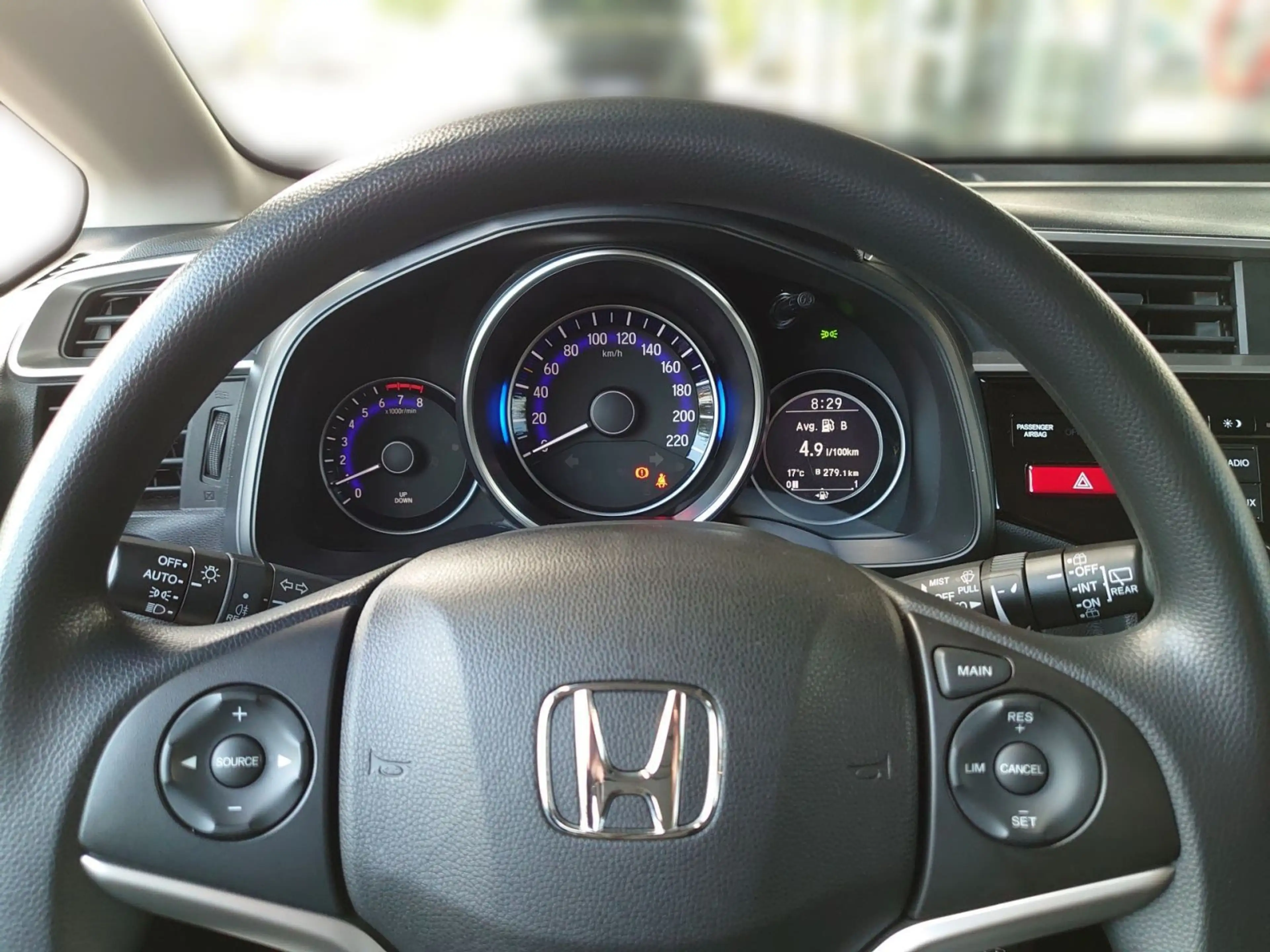 Honda Jazz 1,3 Trend / Ganzjahresreifen — photo 11