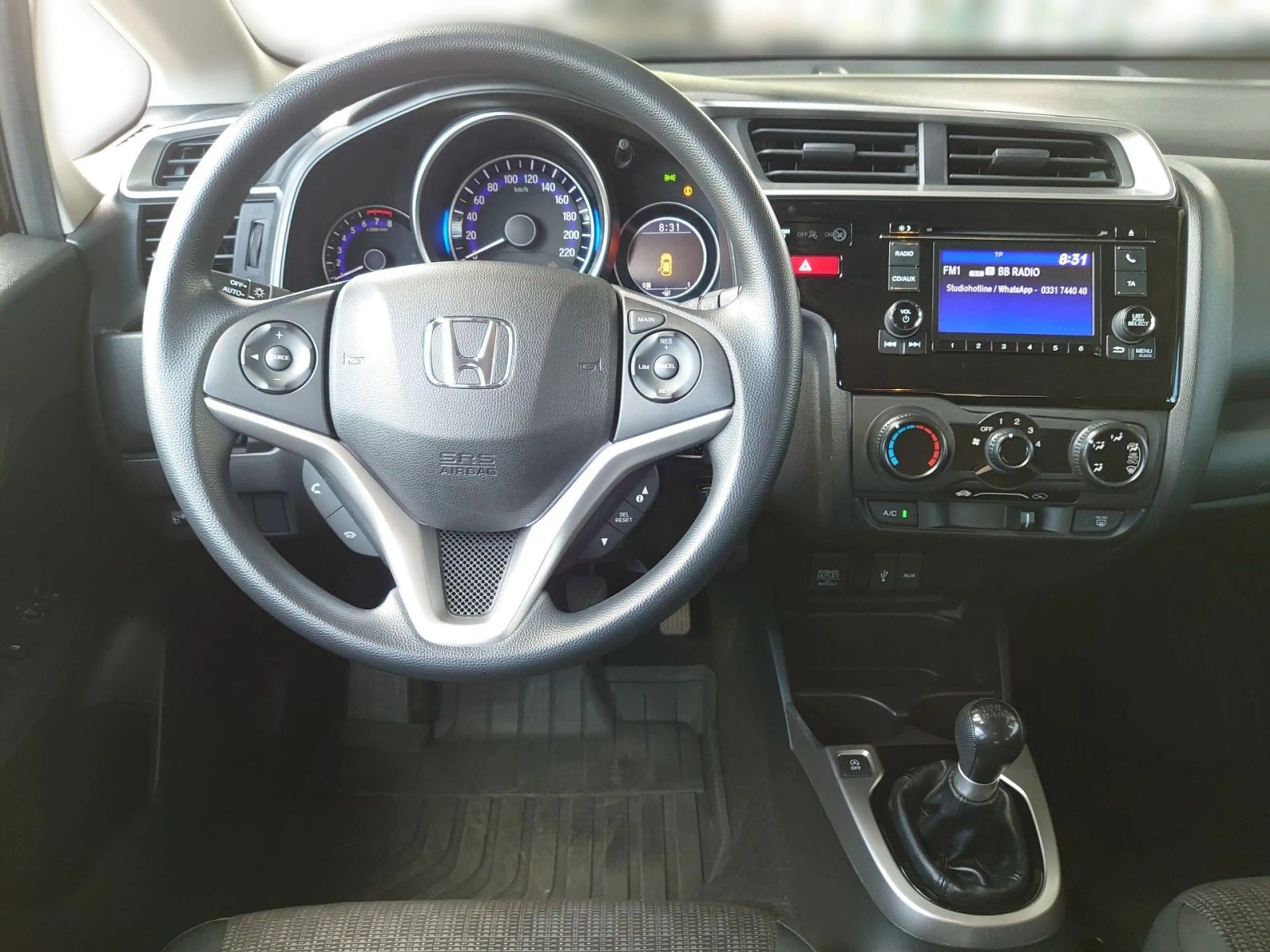 Honda Jazz 1,3 Trend / Ganzjahresreifen — photo 9