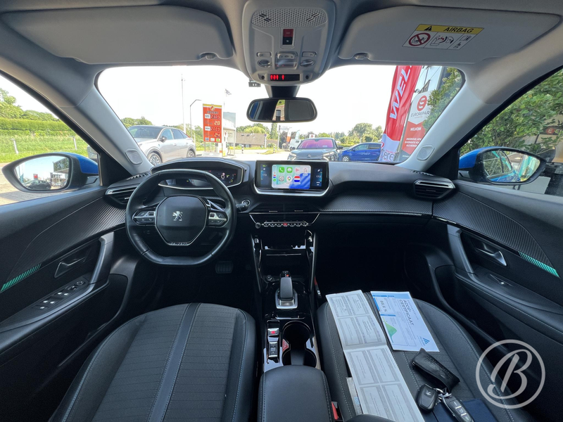 Peugeot e-2008 EV Allure 50 kWh 136 pk Automaat Range tot 300 km — photo 7