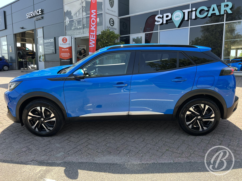 Peugeot e-2008 EV Allure 50 kWh 136 pk Automaat Range tot 300 km — photo 2