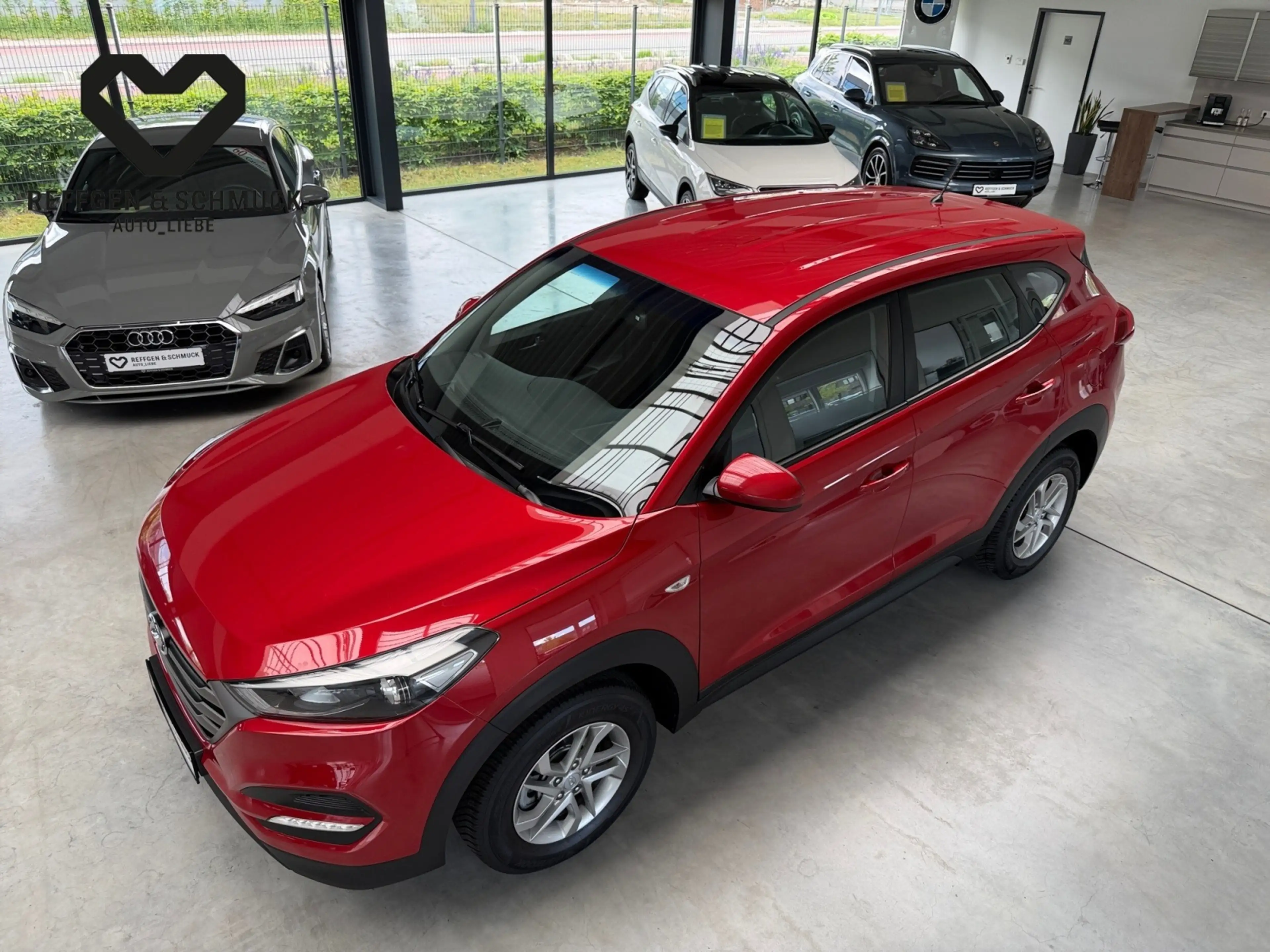 Hyundai TUCSON KLIMAANLAGE+ALLWETTER+EINPARKHILF+ALU+TÜV — photo 19