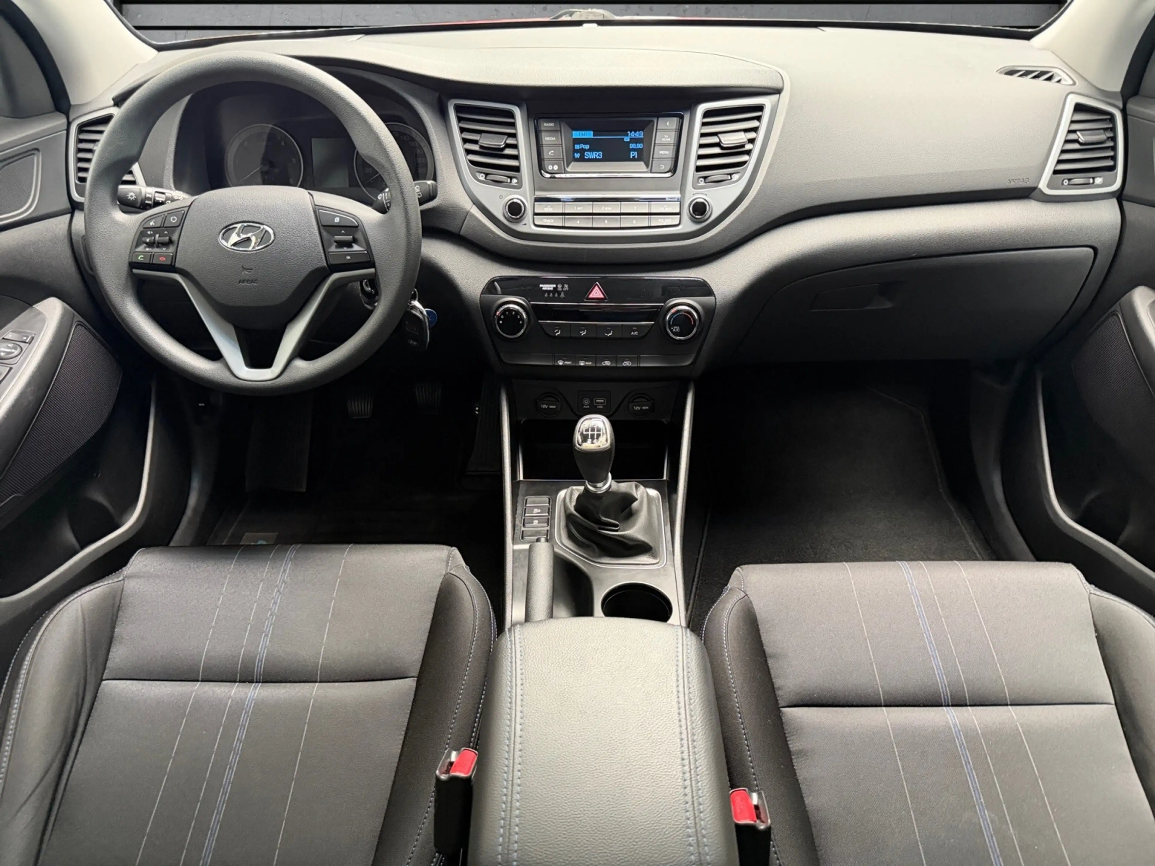 Hyundai TUCSON KLIMAANLAGE+ALLWETTER+EINPARKHILF+ALU+TÜV — photo 5