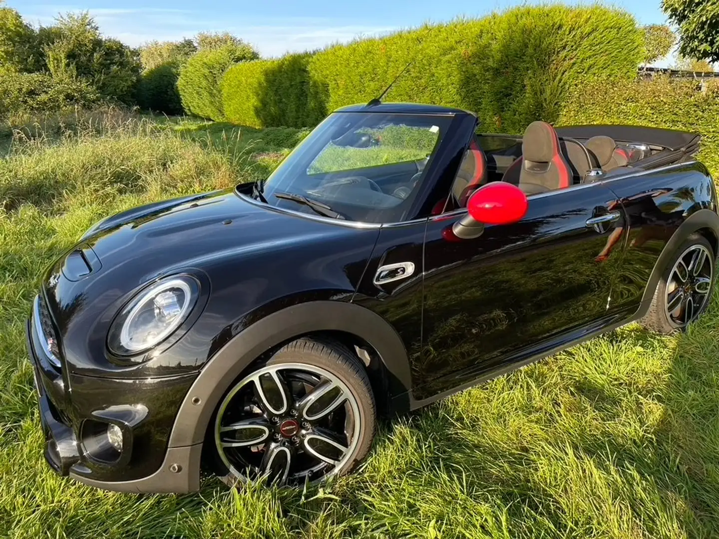 MINI John Cooper Works Cabrio JCWC S Automatik - top Zustand - top Ausst. Black - 1