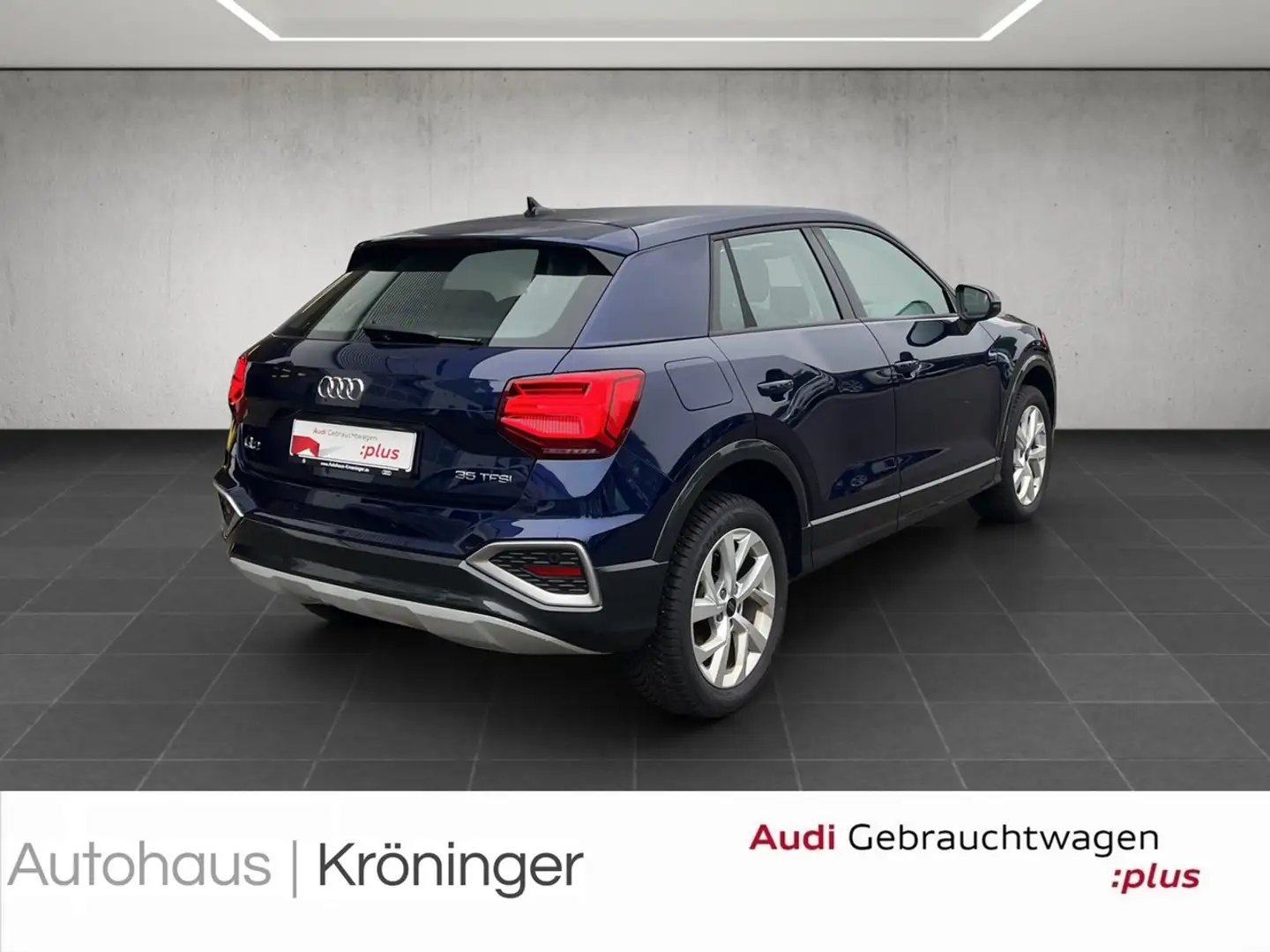 Audi Q2 35 TFSI S Tronic advanced AHK Matrix ACC Blau - 2