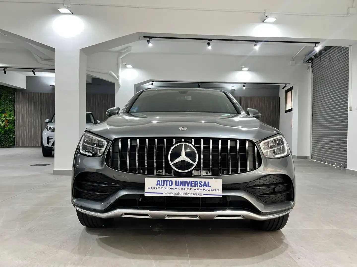Mercedes-Benz GLC 300 Coupé de 4MATIC Grigio - 2